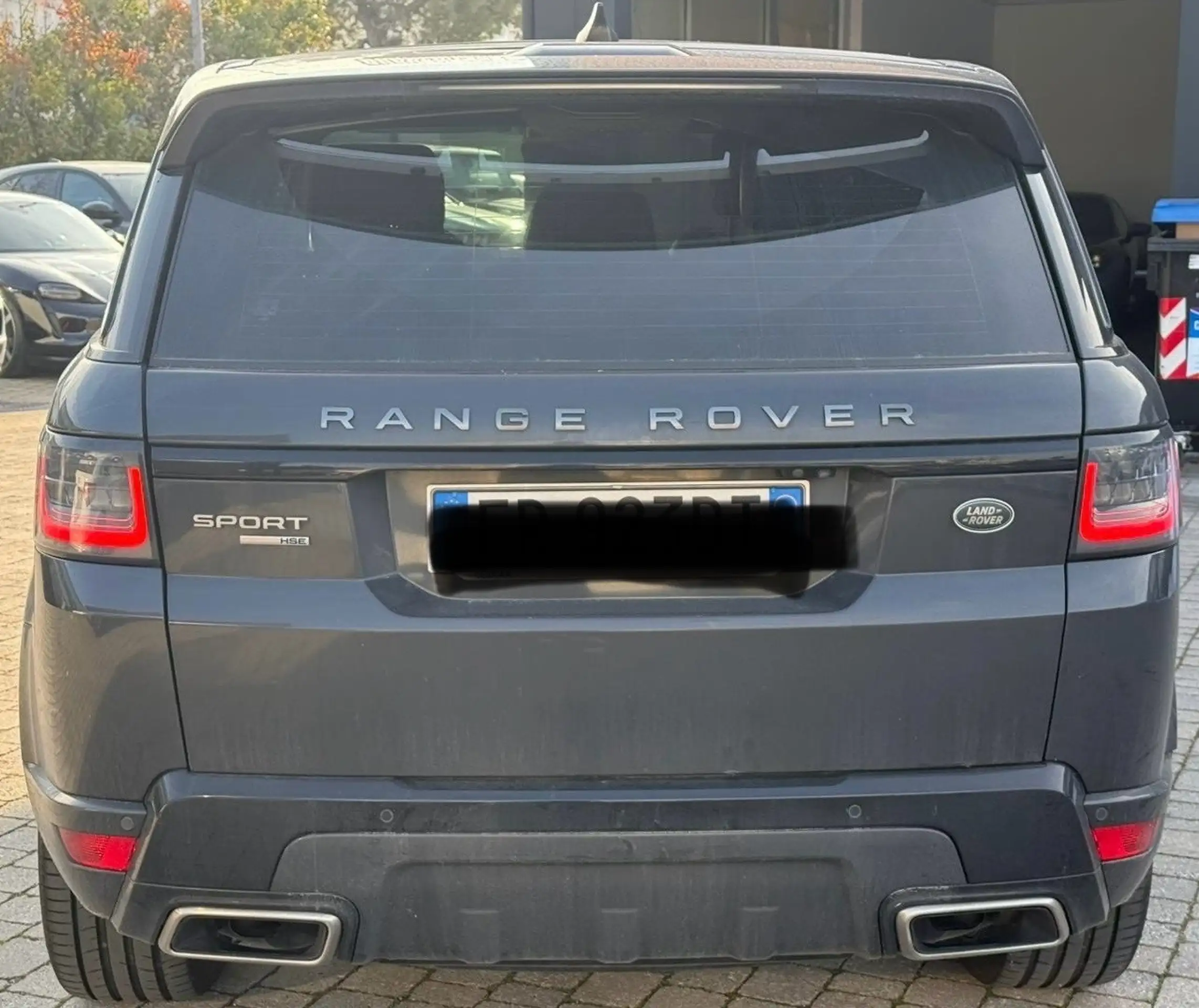 Land Rover - Range Rover Sport