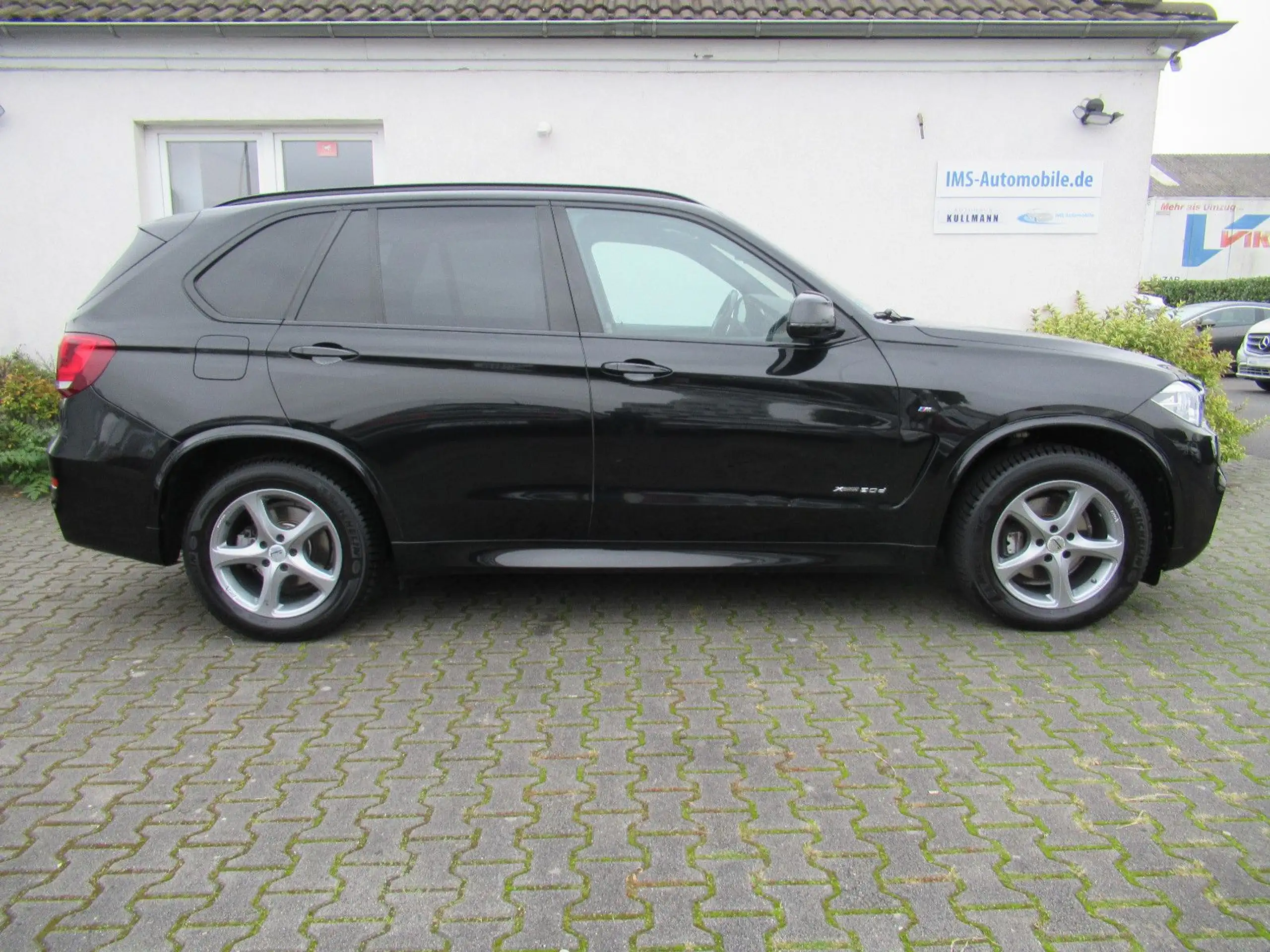 BMW - X5