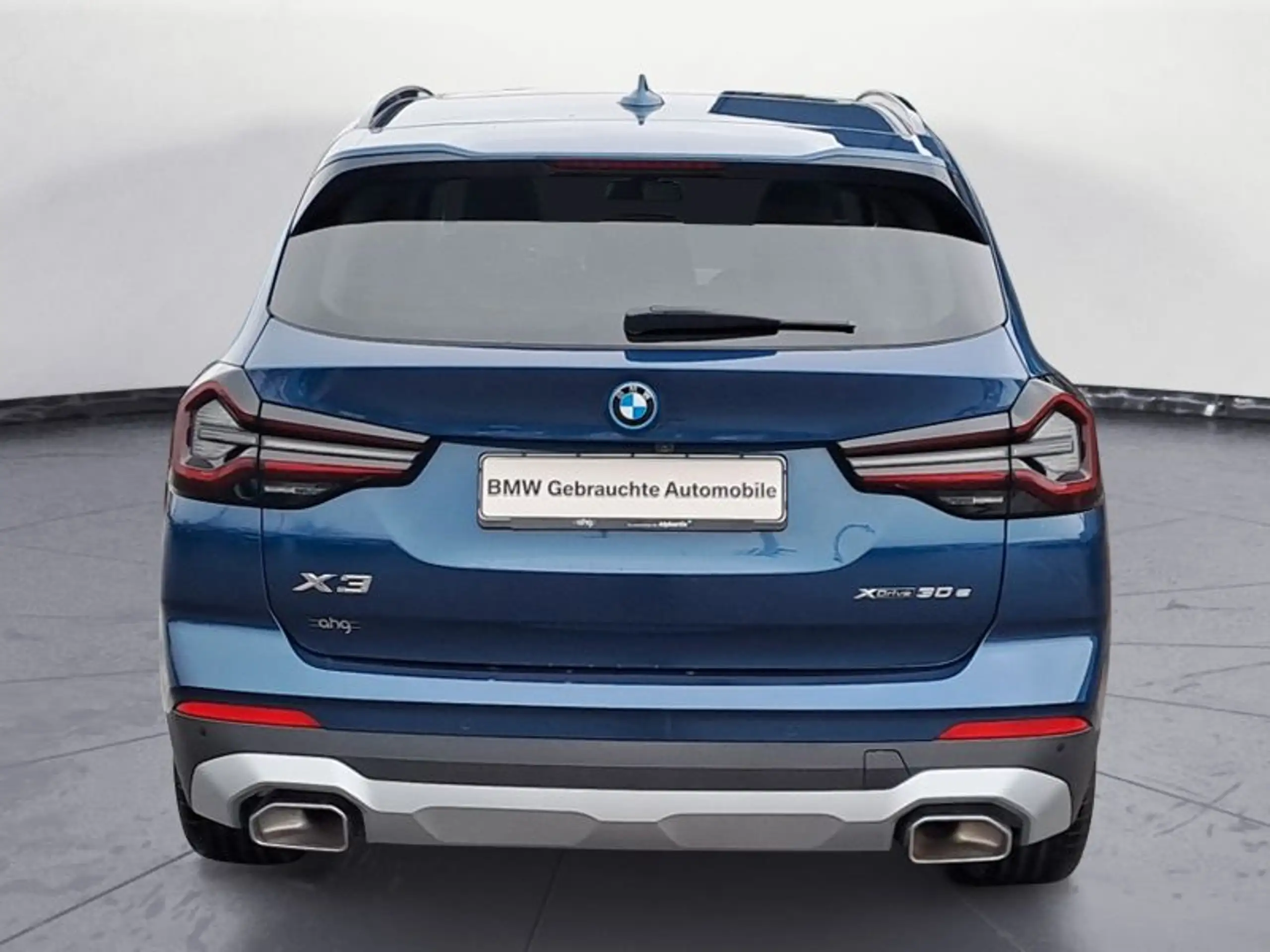 BMW - X3