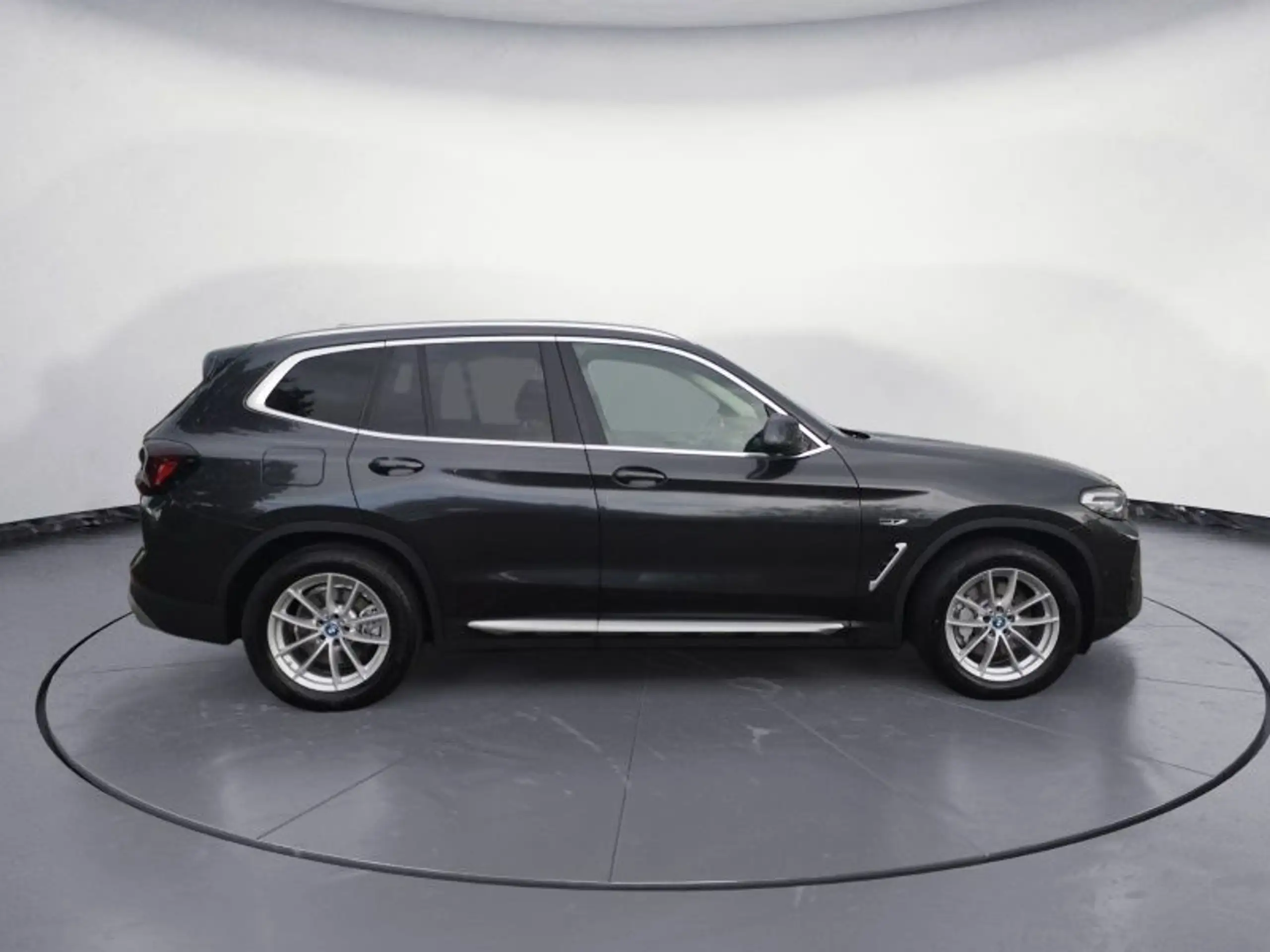 BMW - X3