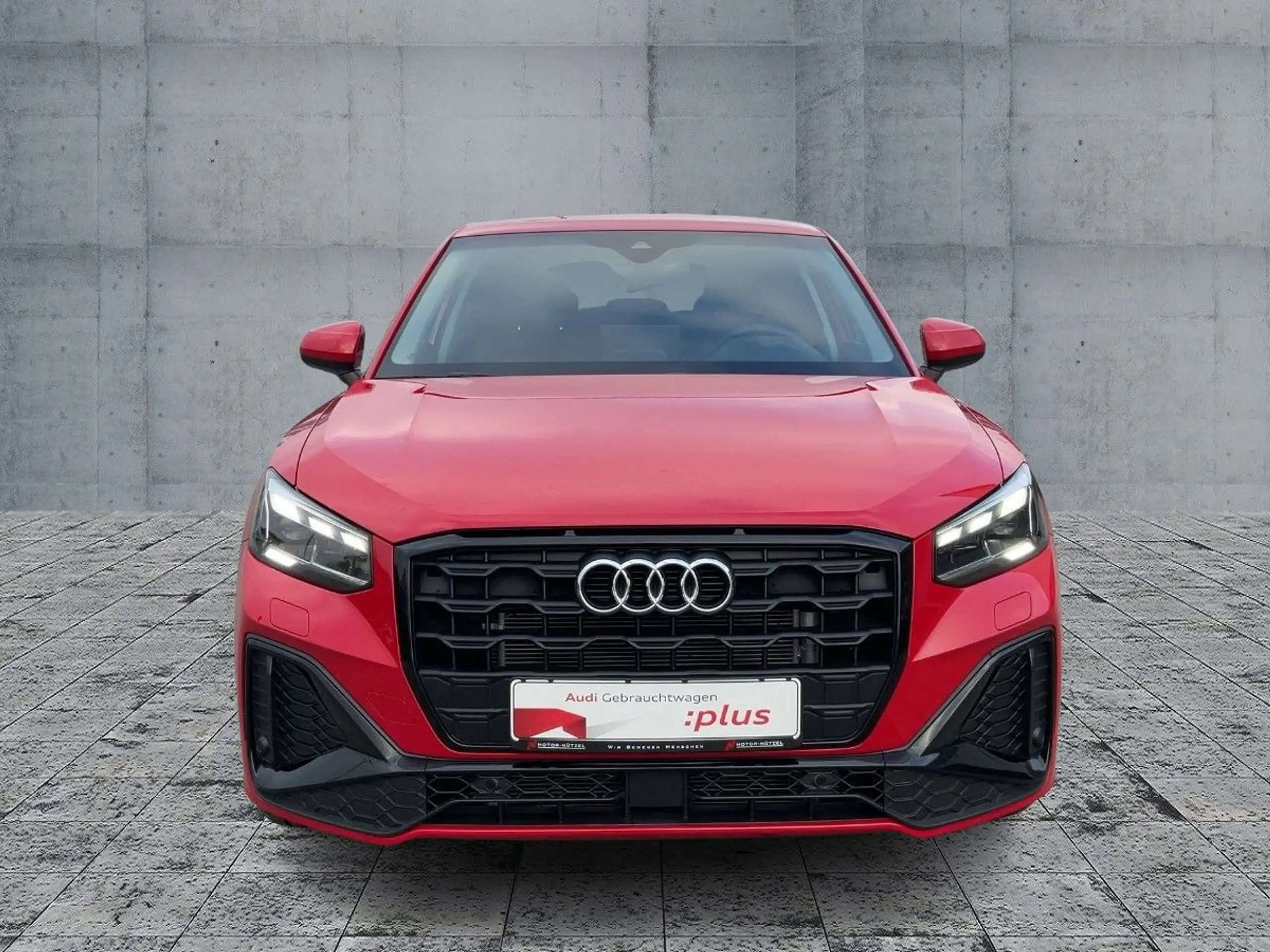 Audi - Q2