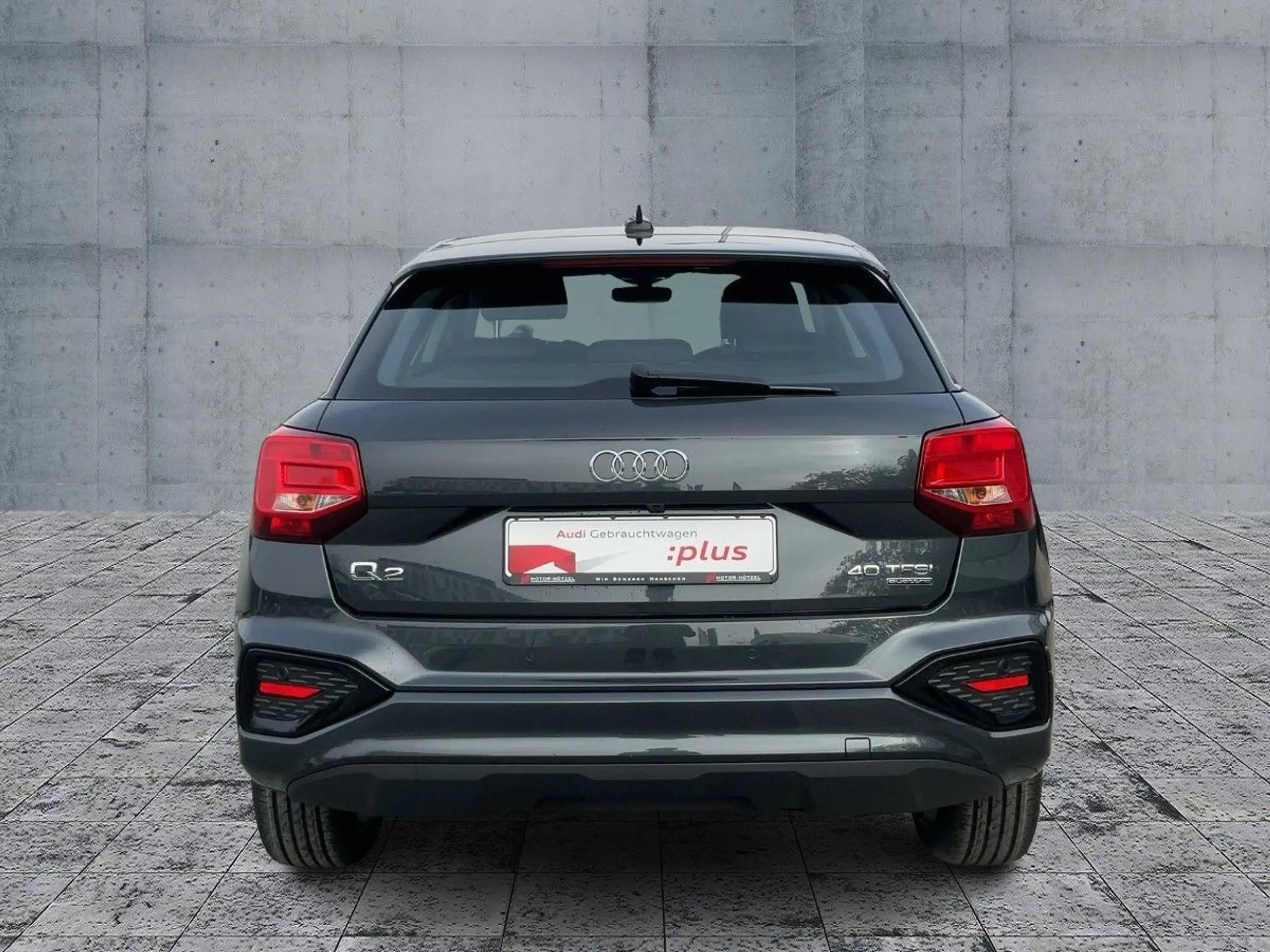 Audi - Q2