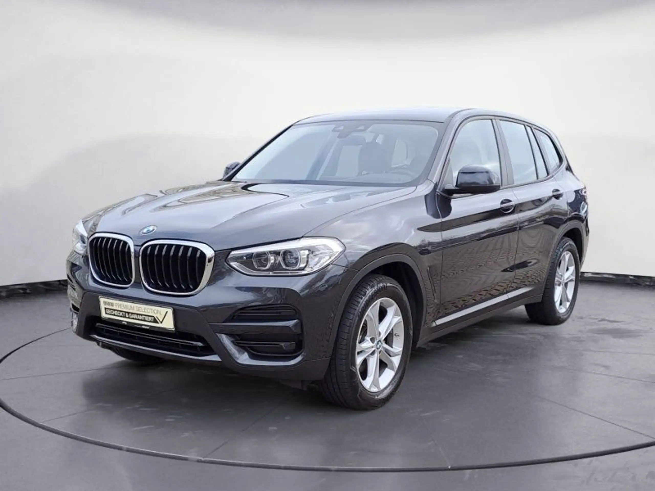 BMW - X3