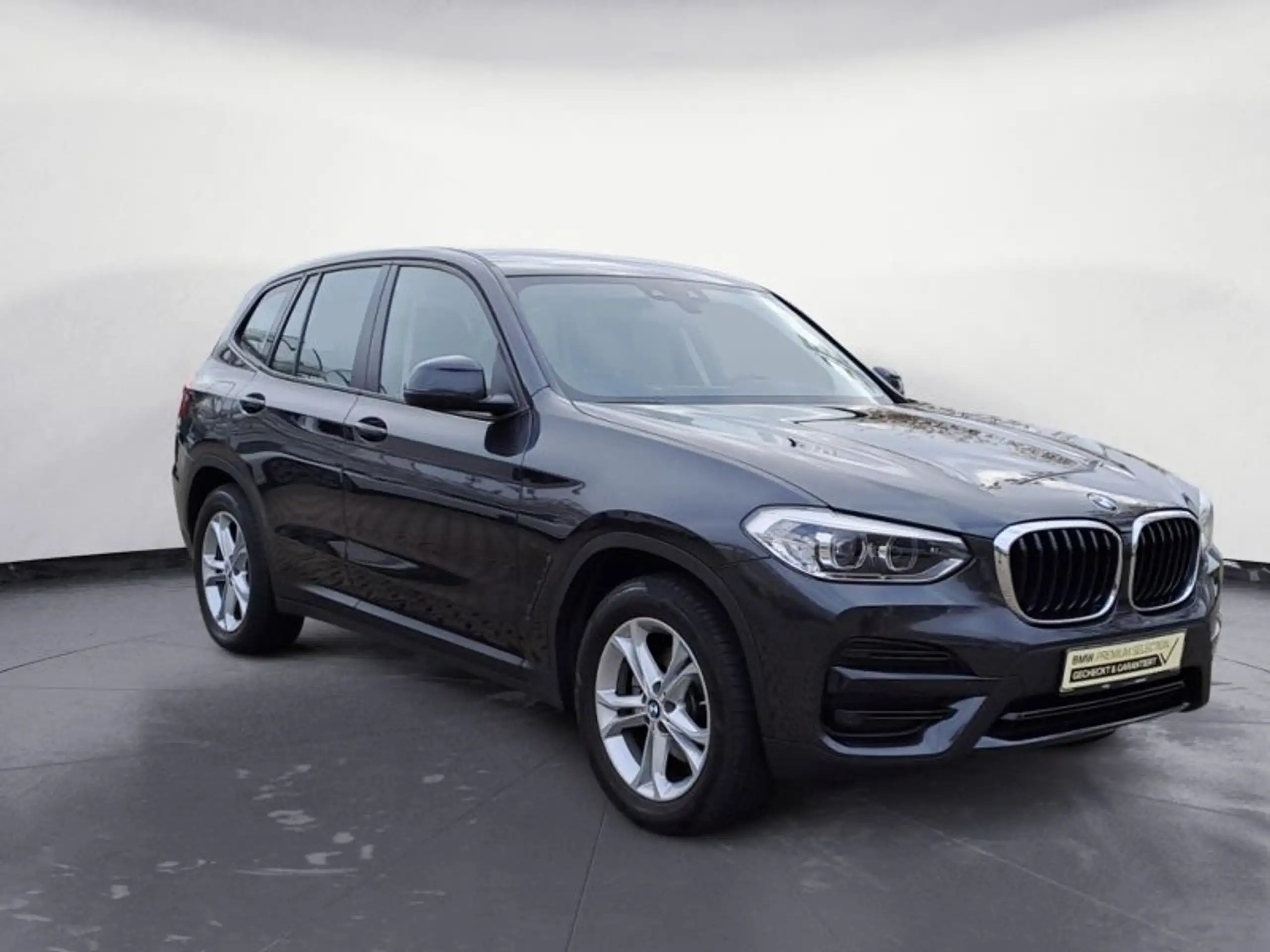 BMW - X3