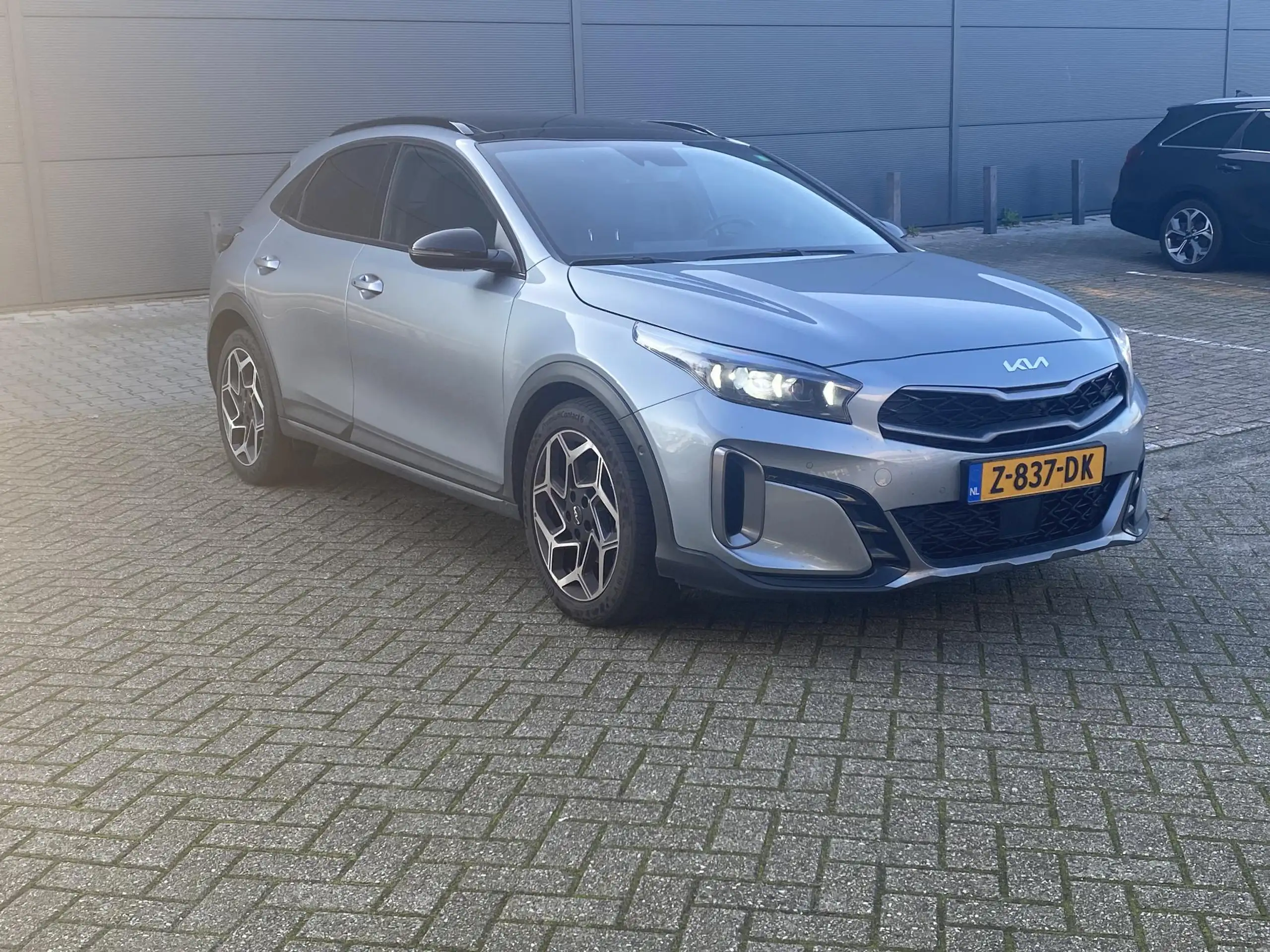 Kia - XCeed