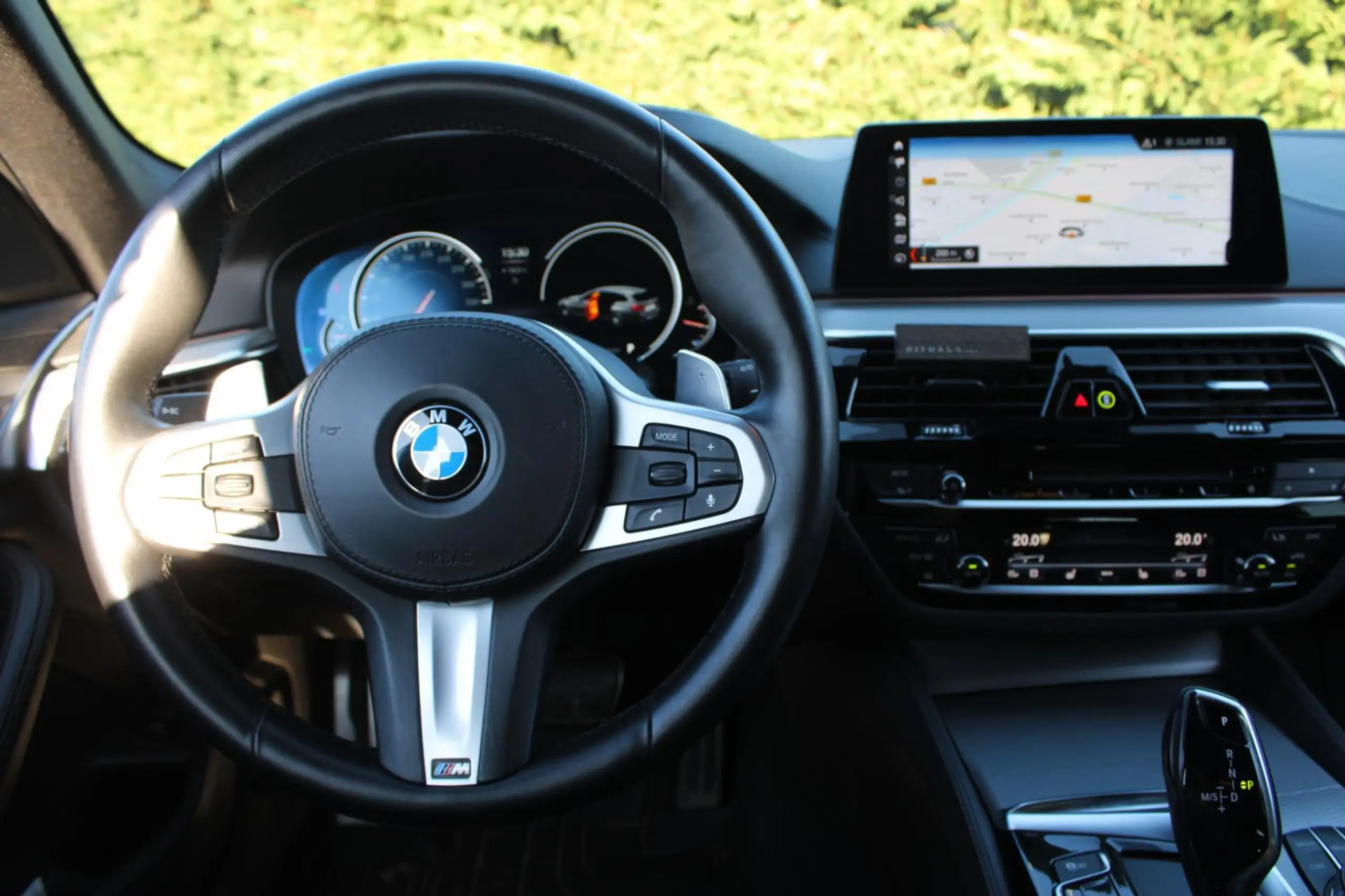 BMW - 540