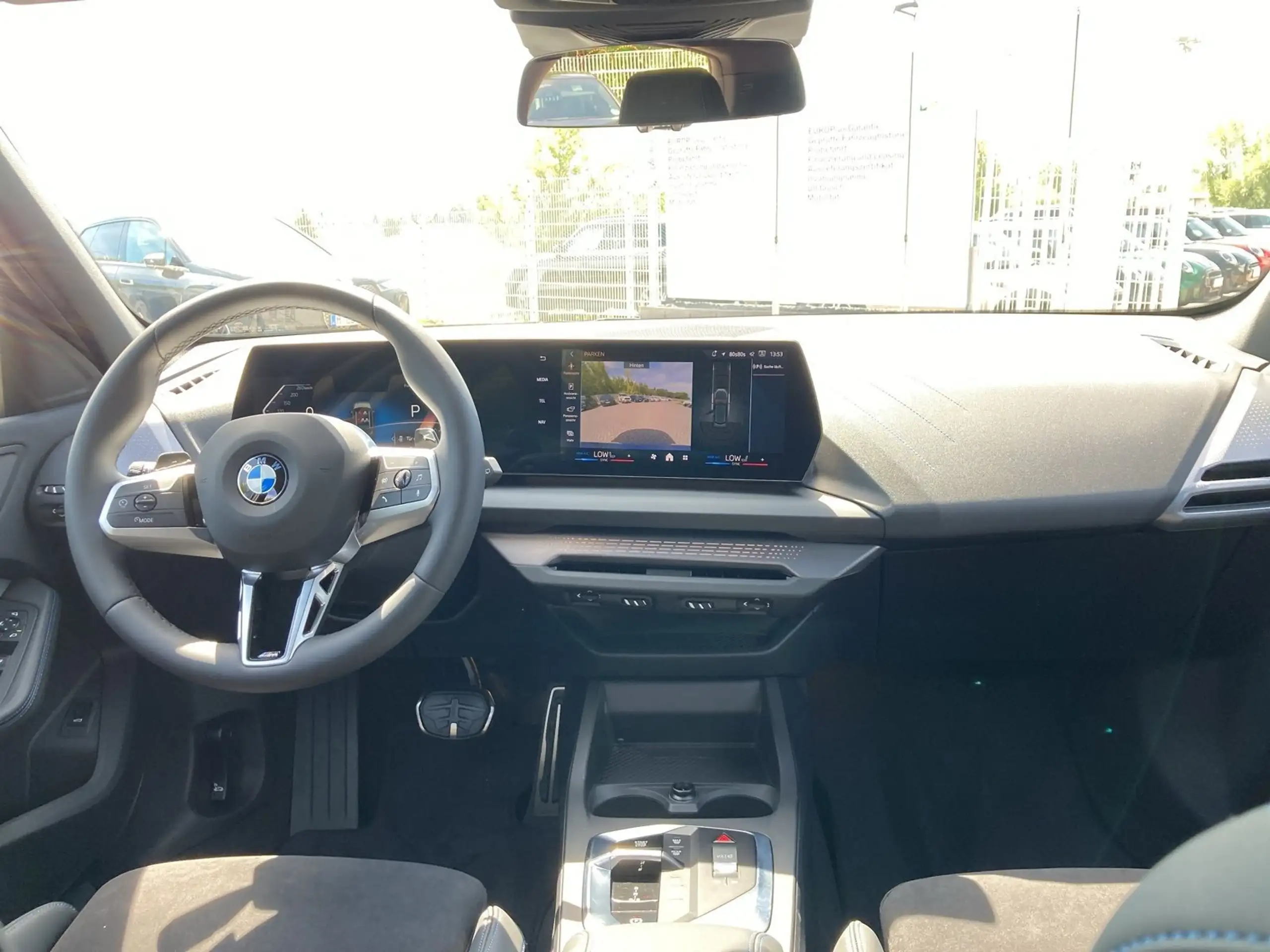 BMW - 120