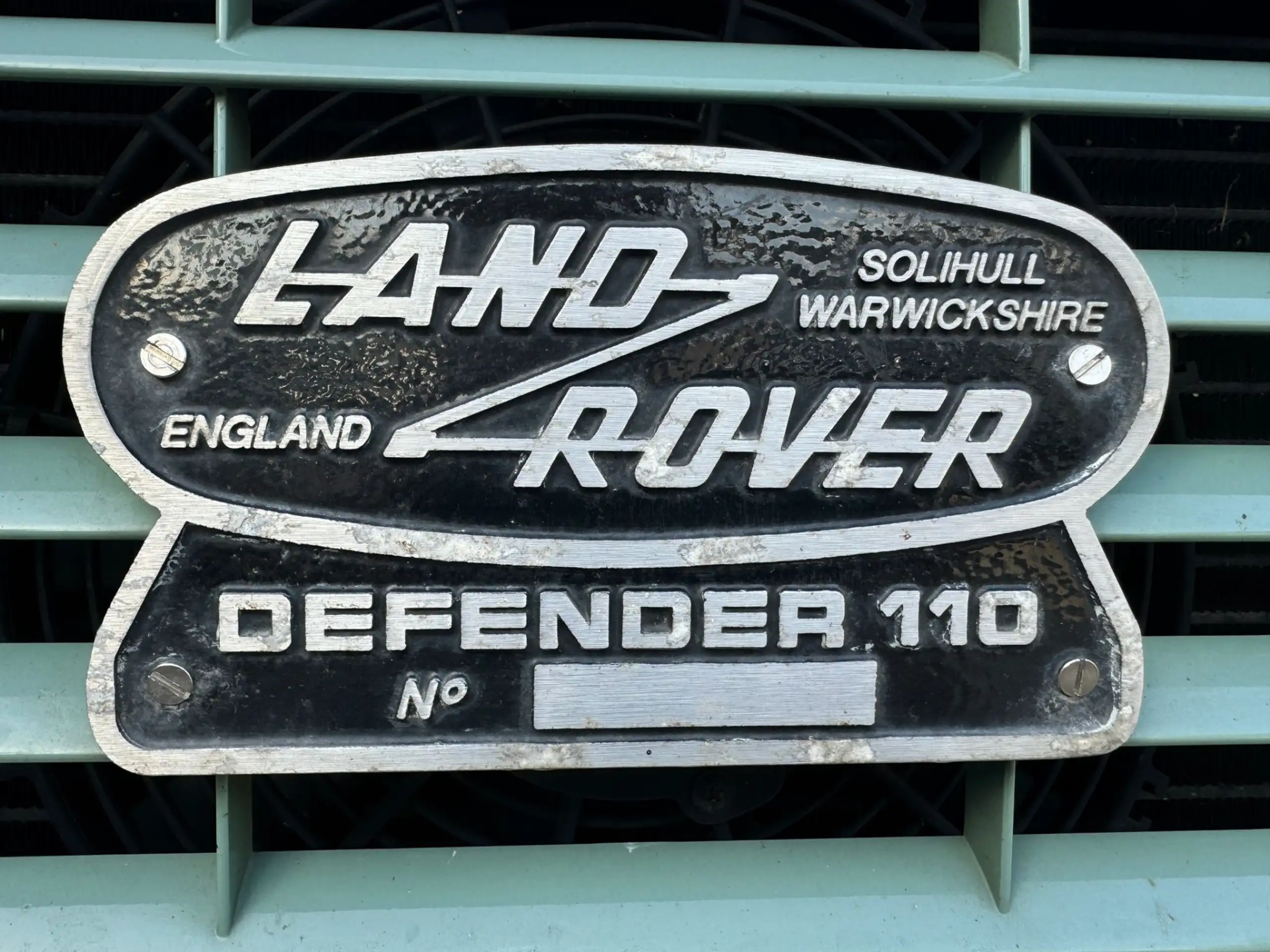 Land Rover - Defender