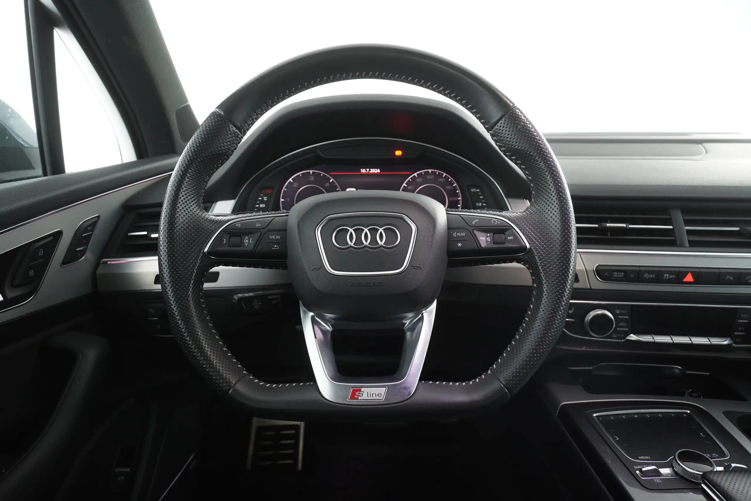 Audi - Q7