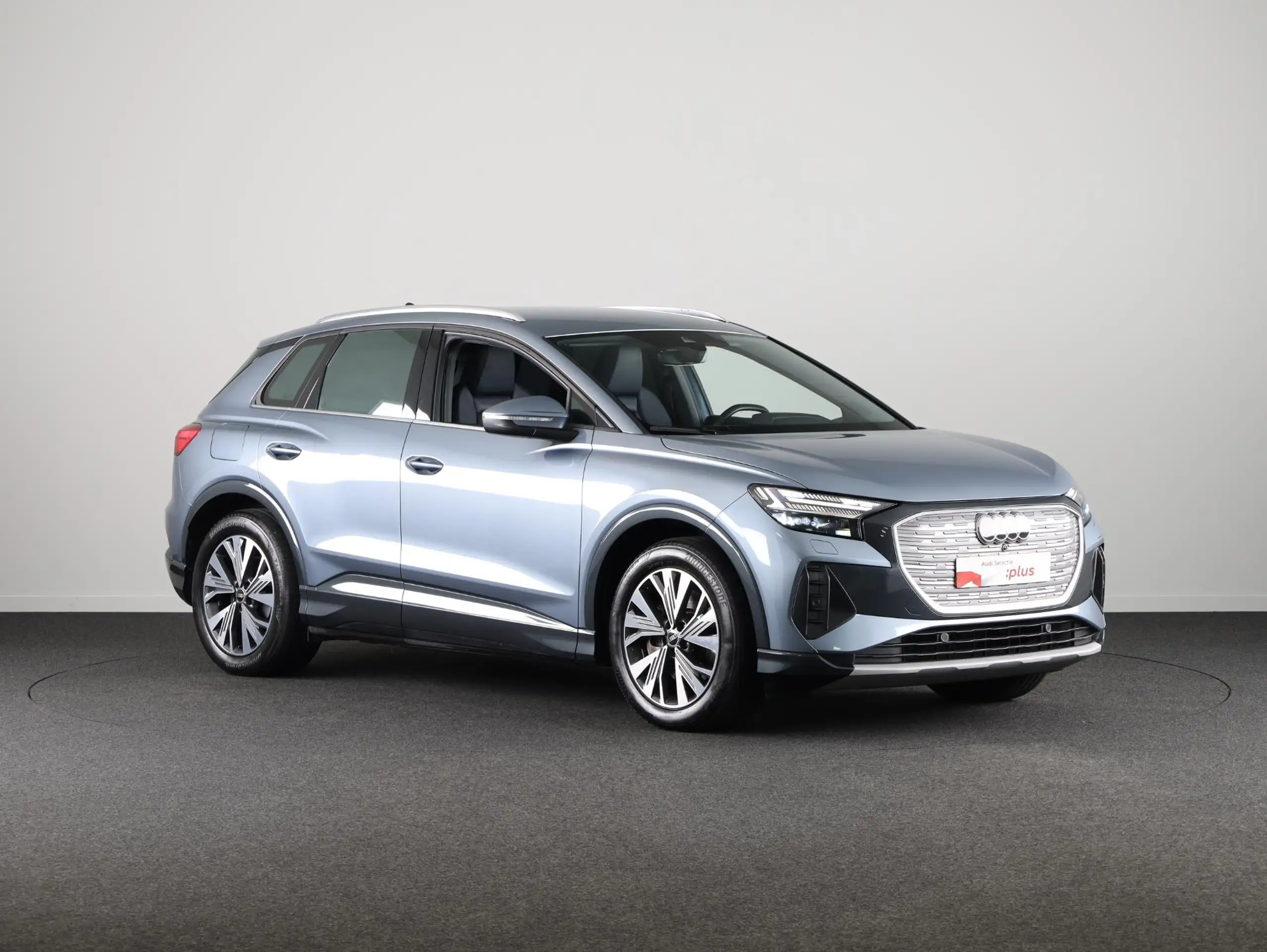 Audi - Q4 e-tron