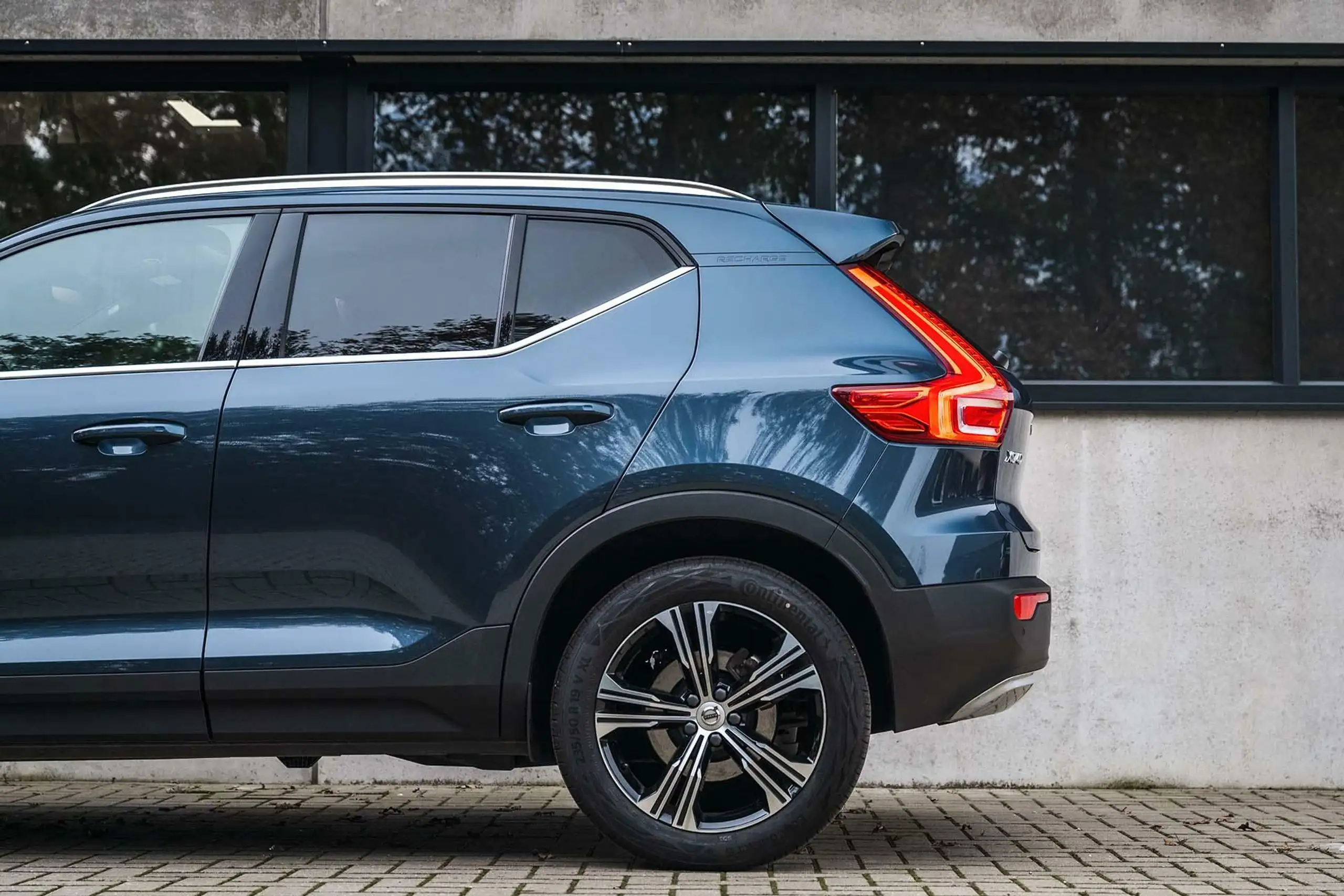 Volvo - XC40