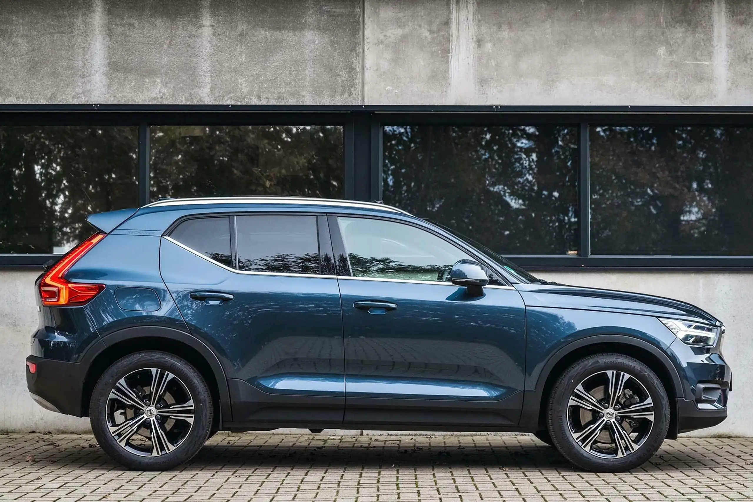 Volvo - XC40