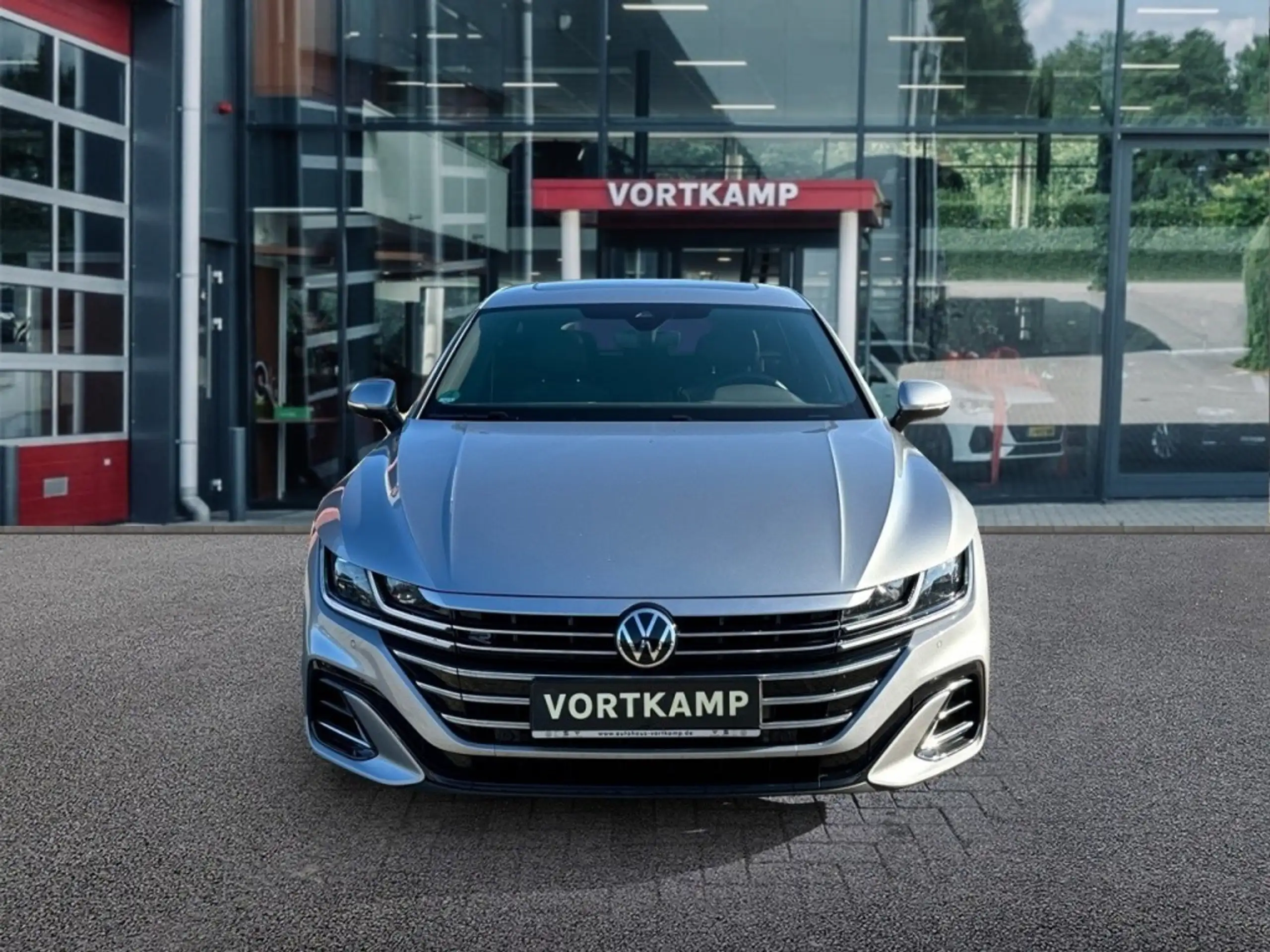 Volkswagen - Arteon