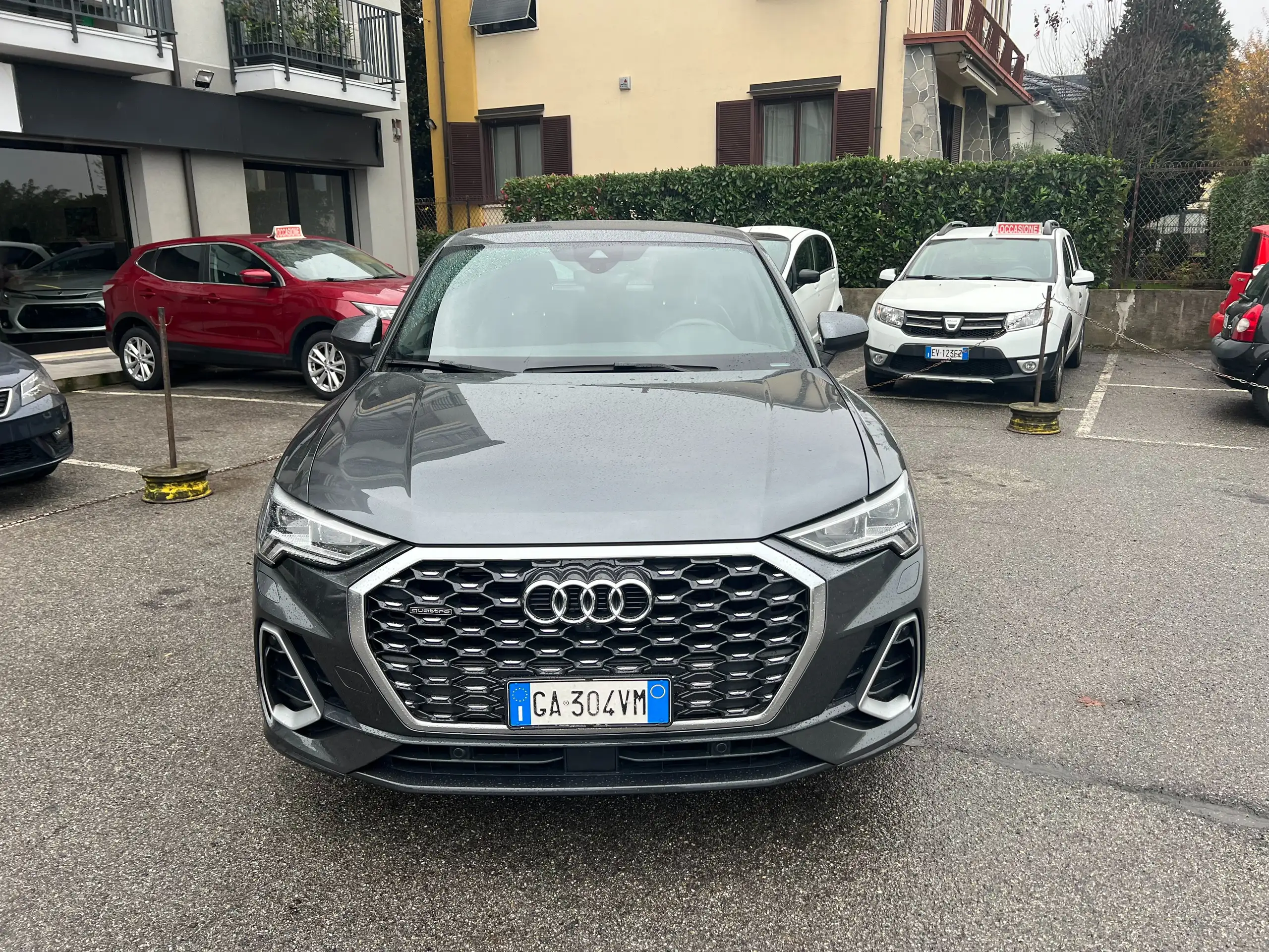 Audi - Q3