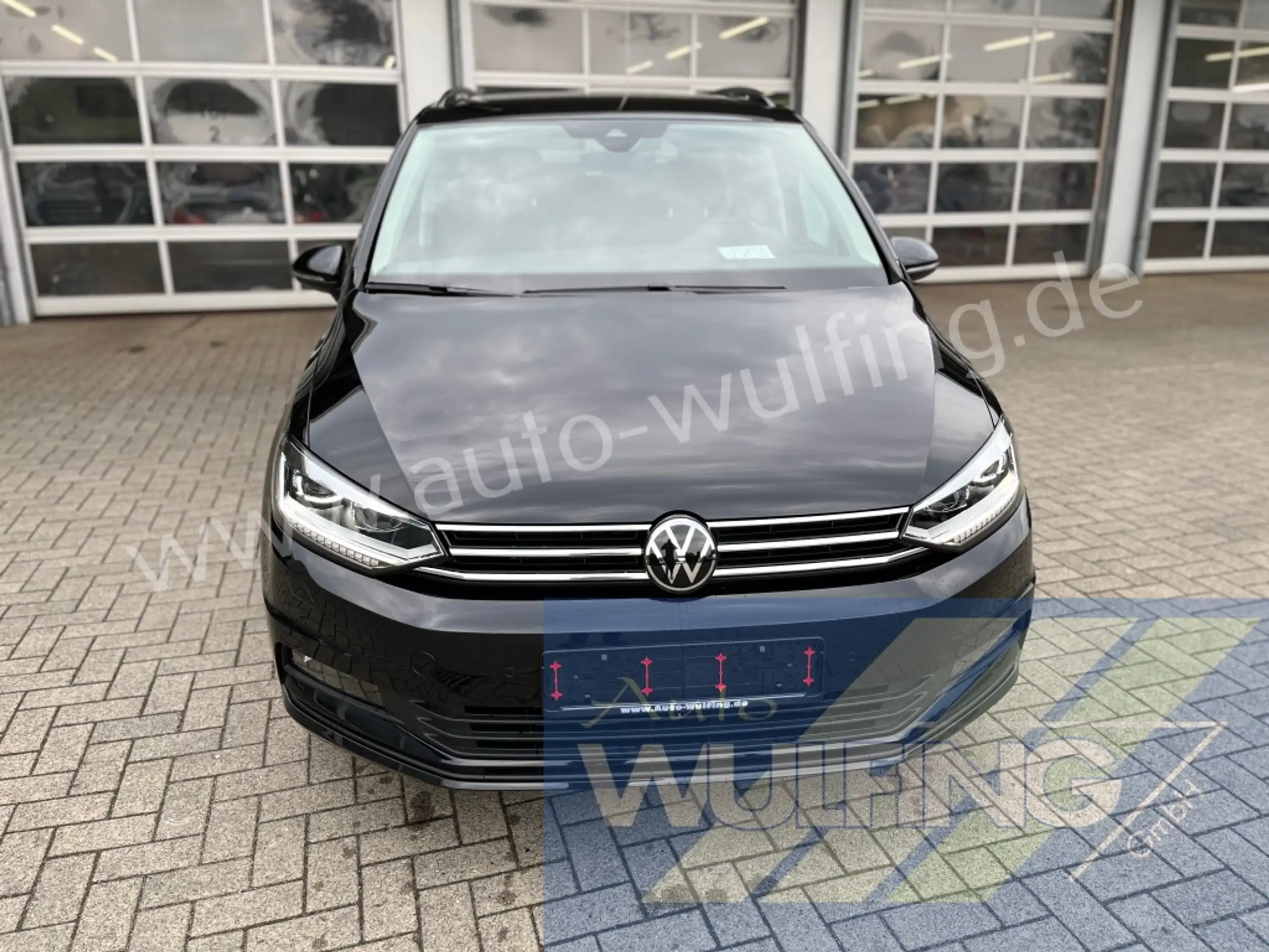 Volkswagen - Touran