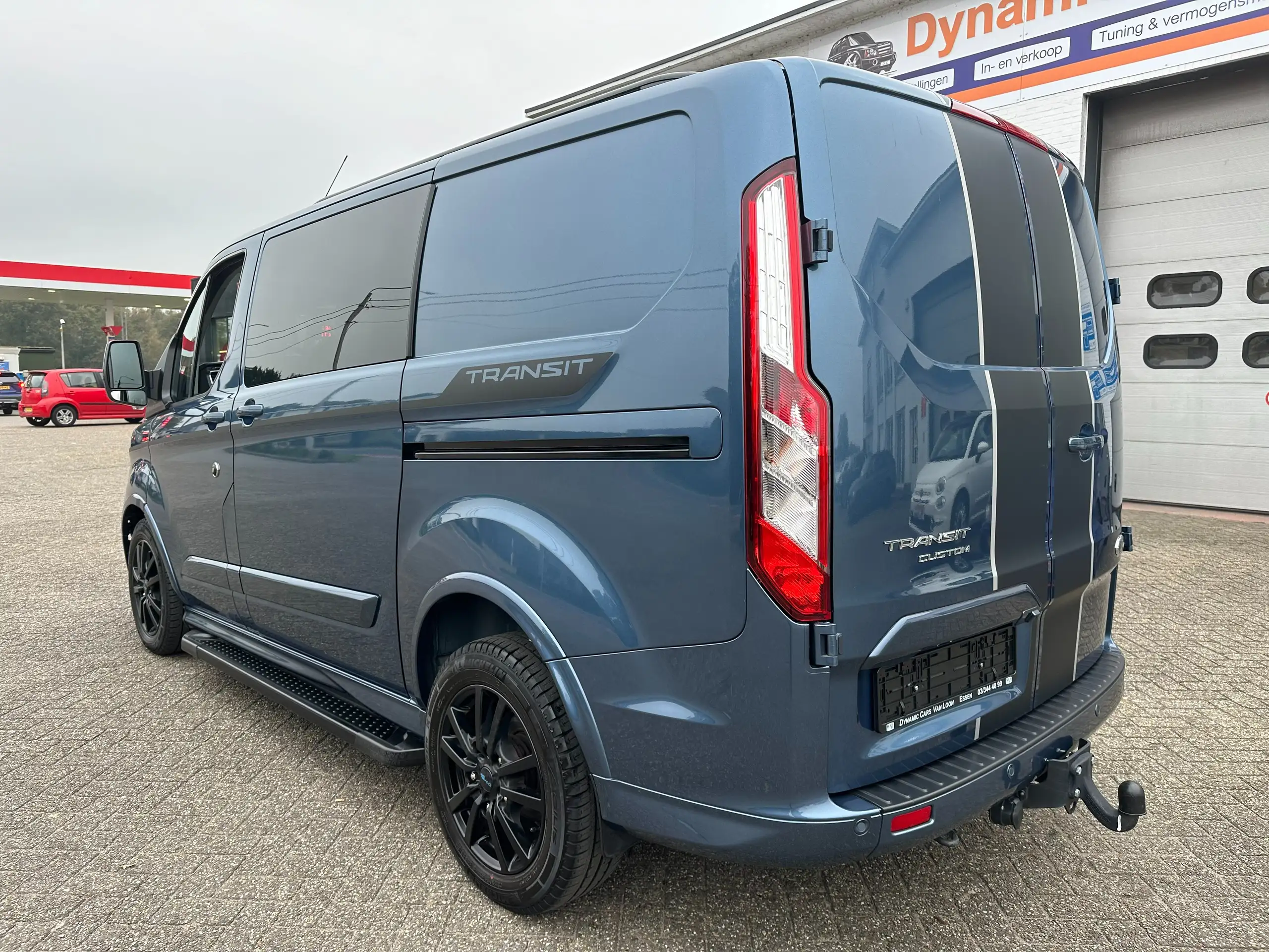 Ford - Transit Custom