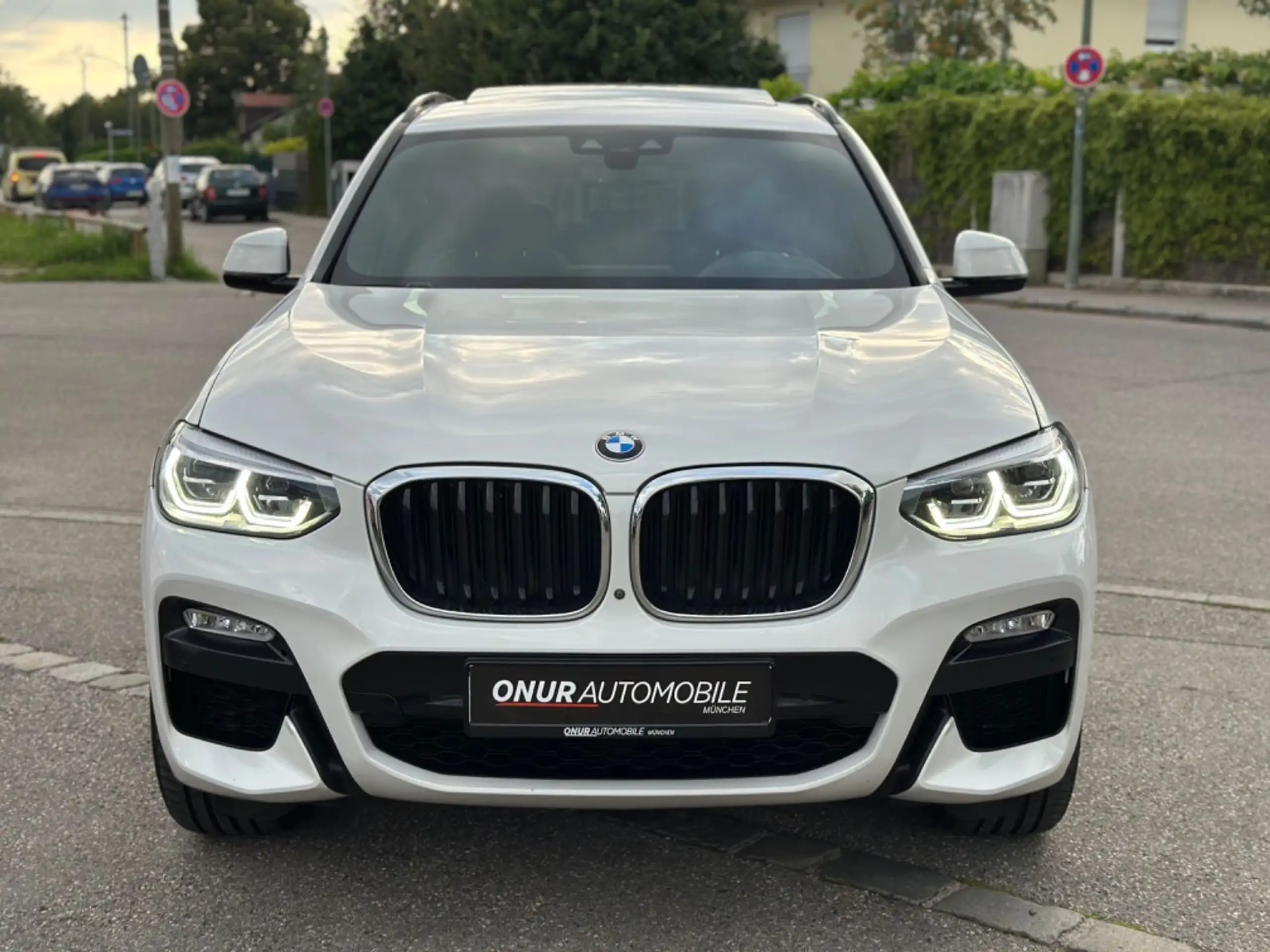 BMW - X3