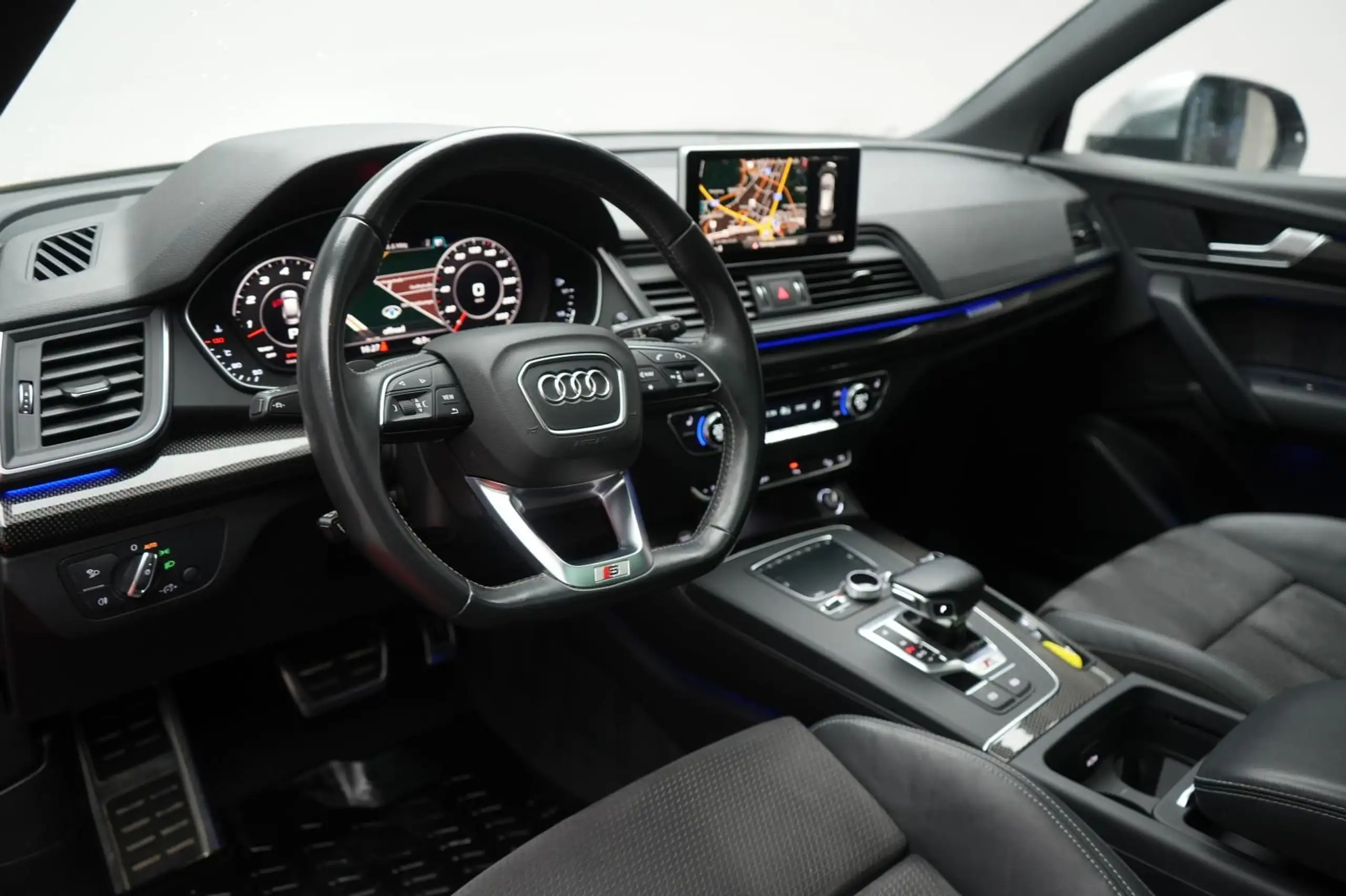 Audi - SQ5