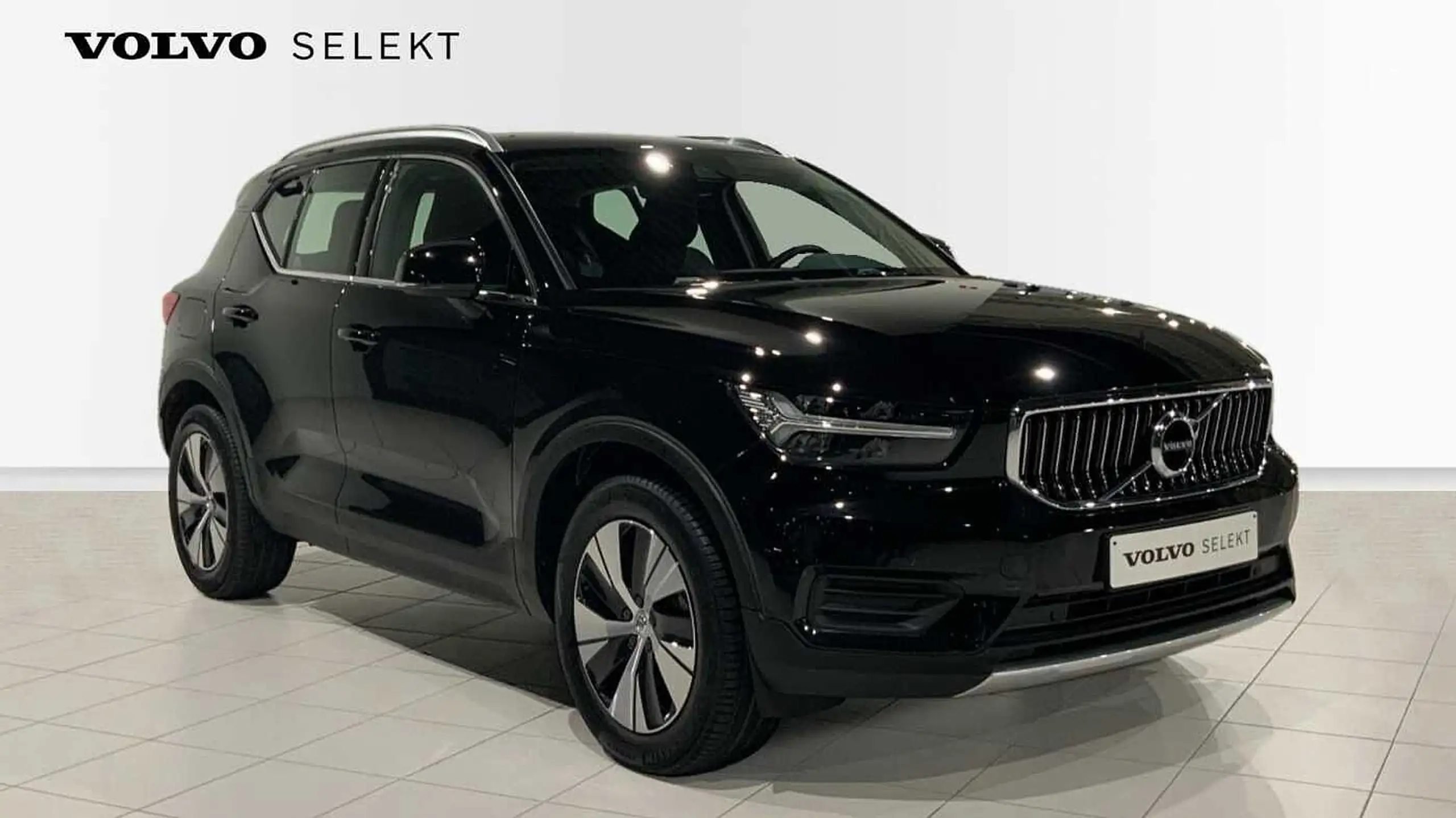 Volvo - XC40