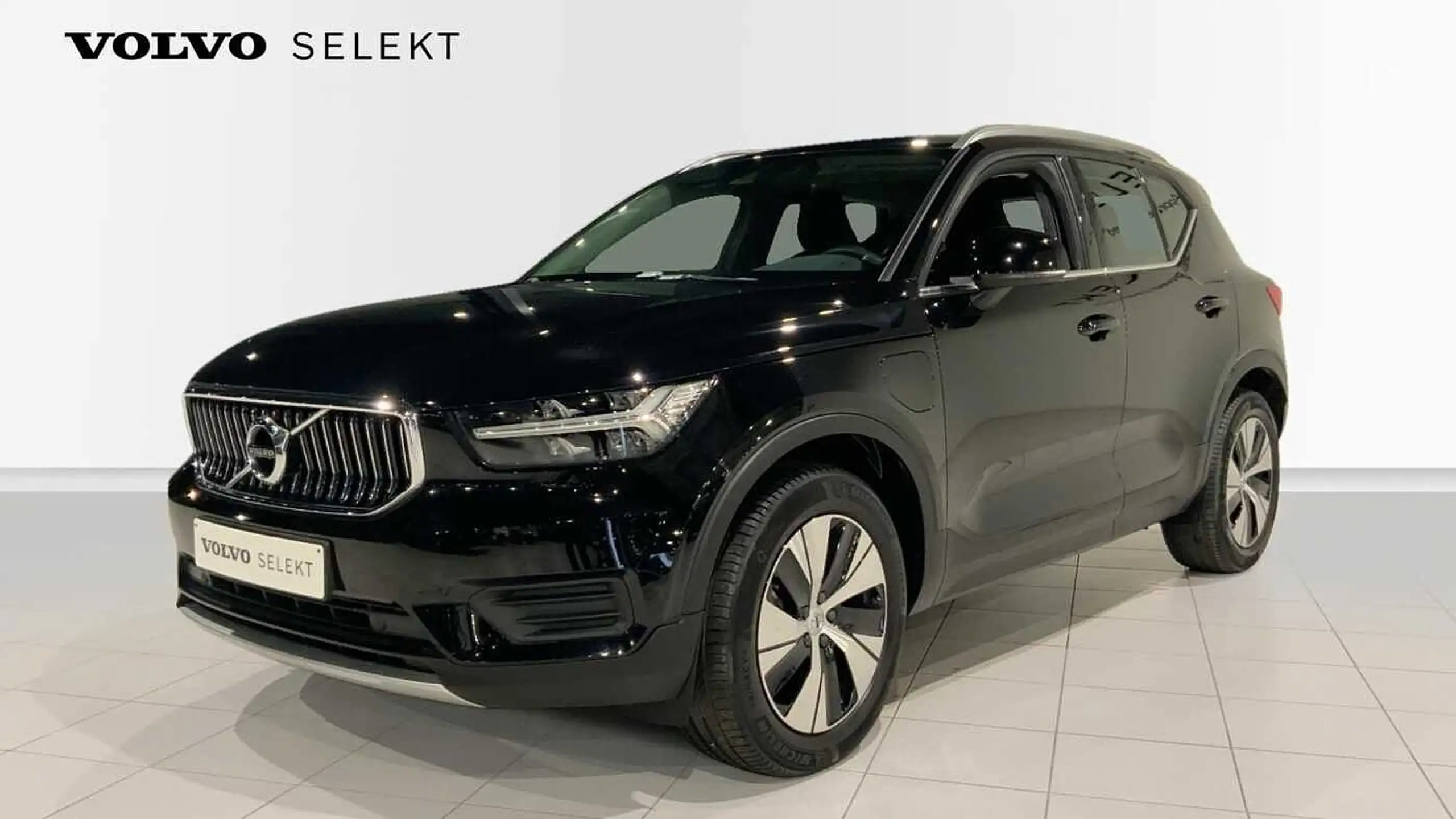 Volvo - XC40