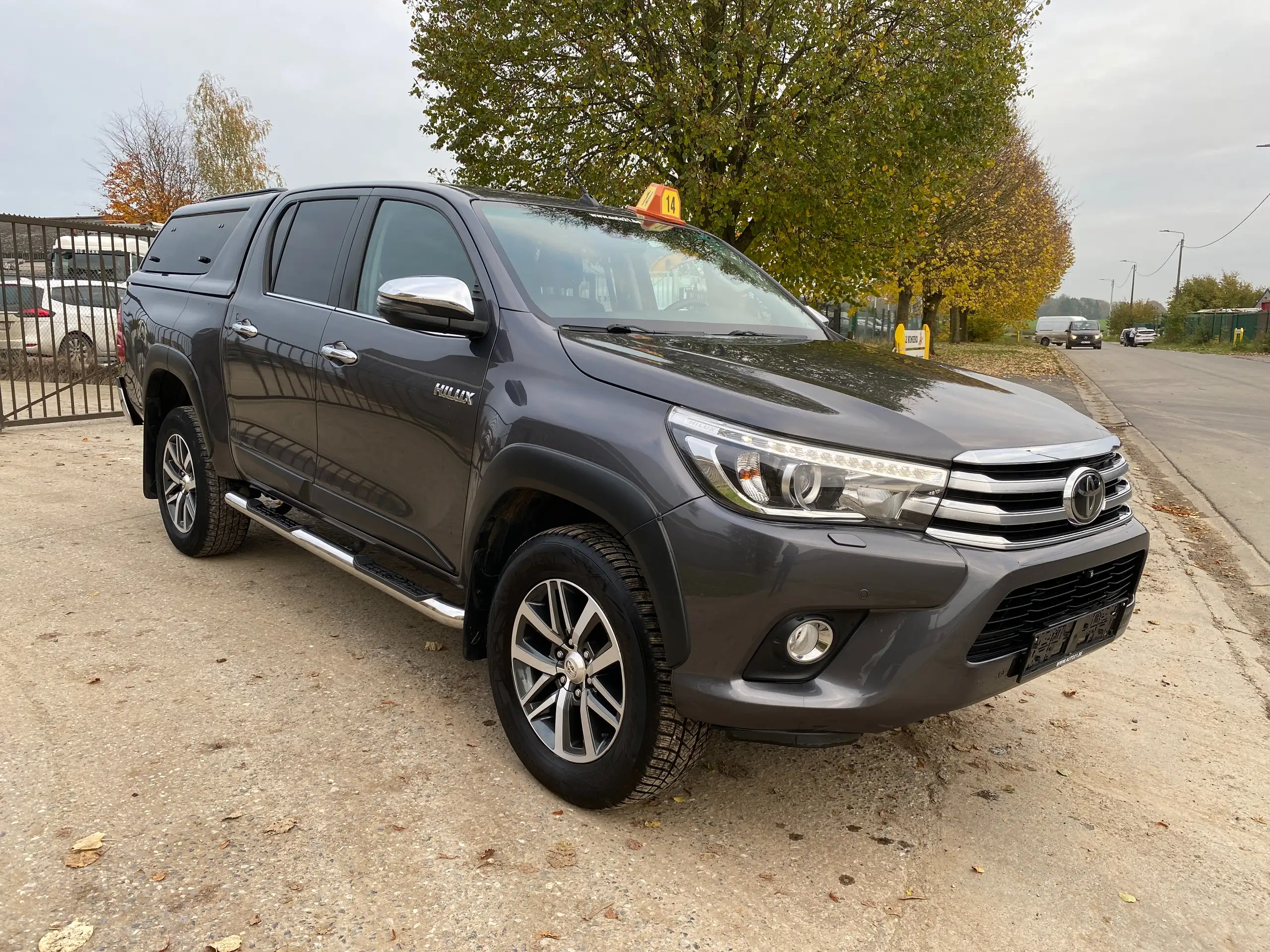 Toyota - Hilux