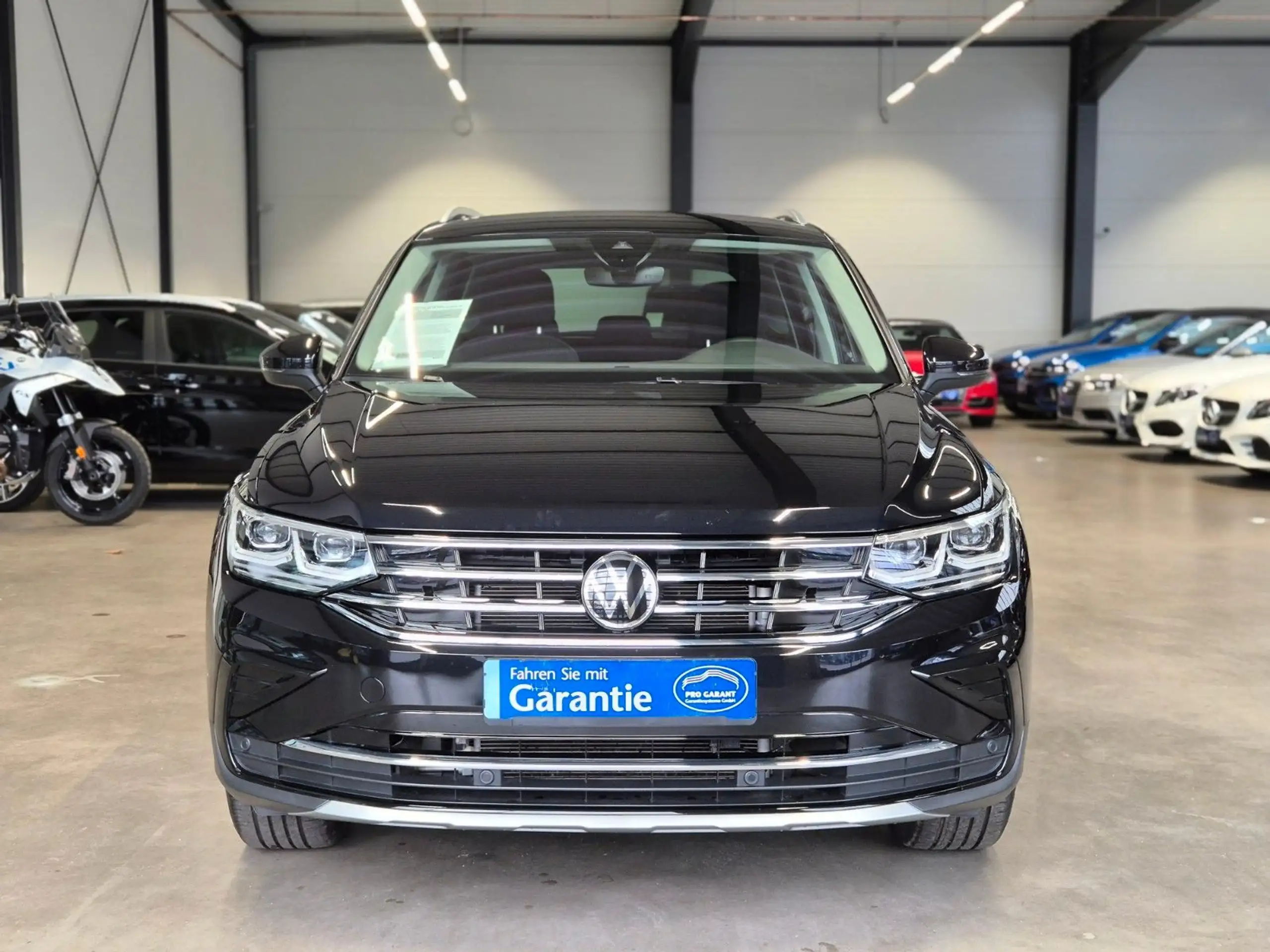 Volkswagen - Tiguan