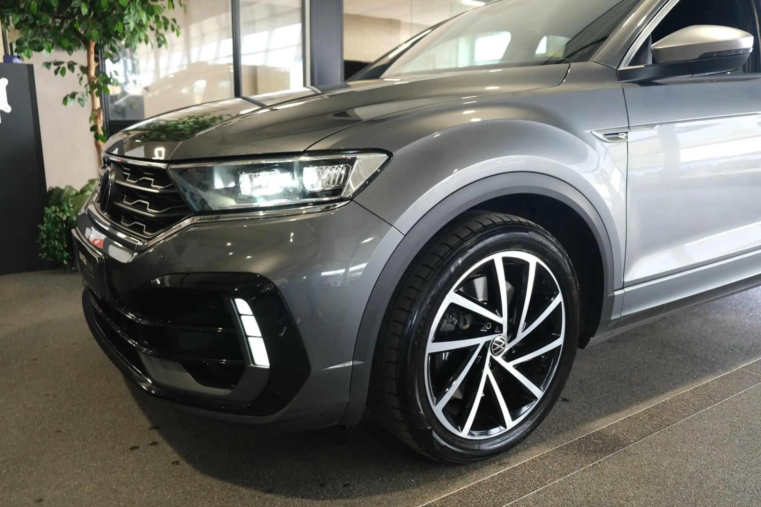 Volkswagen - T-Roc