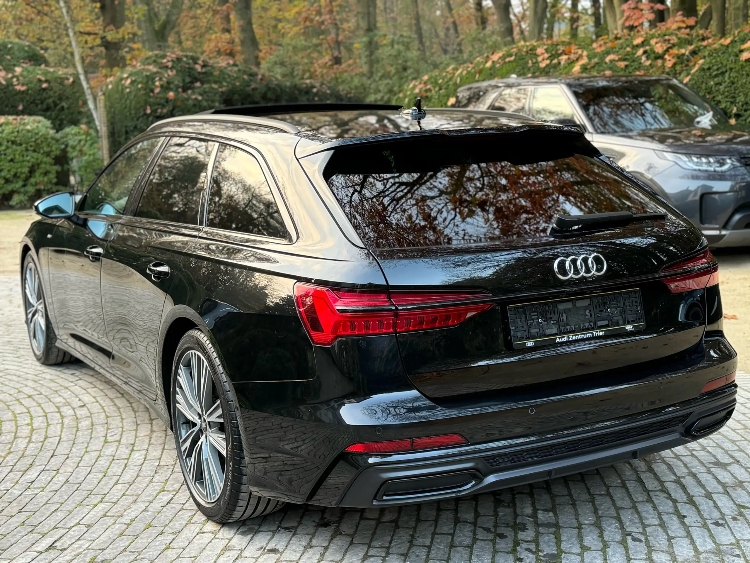 Audi - A6