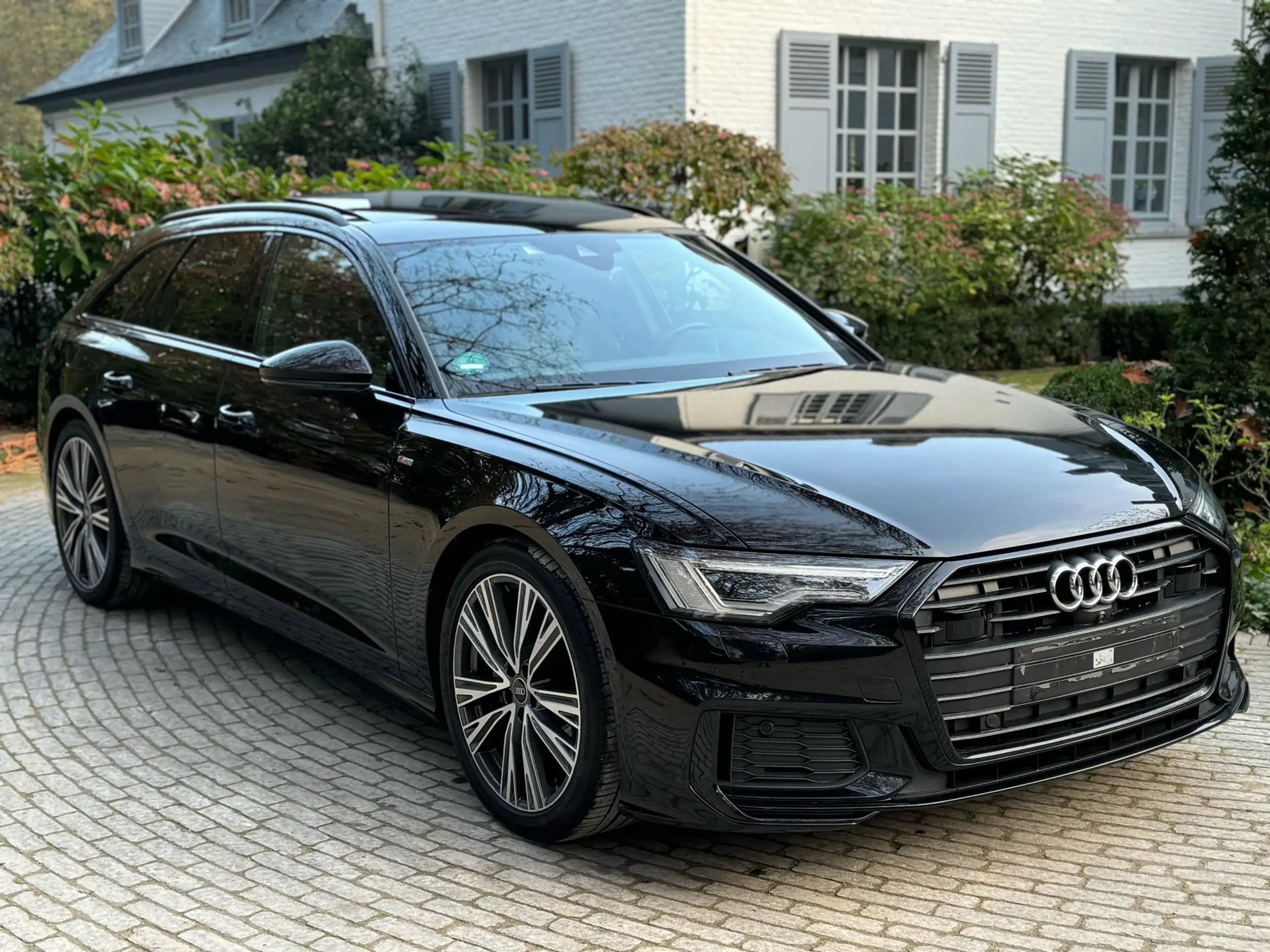 Audi - A6