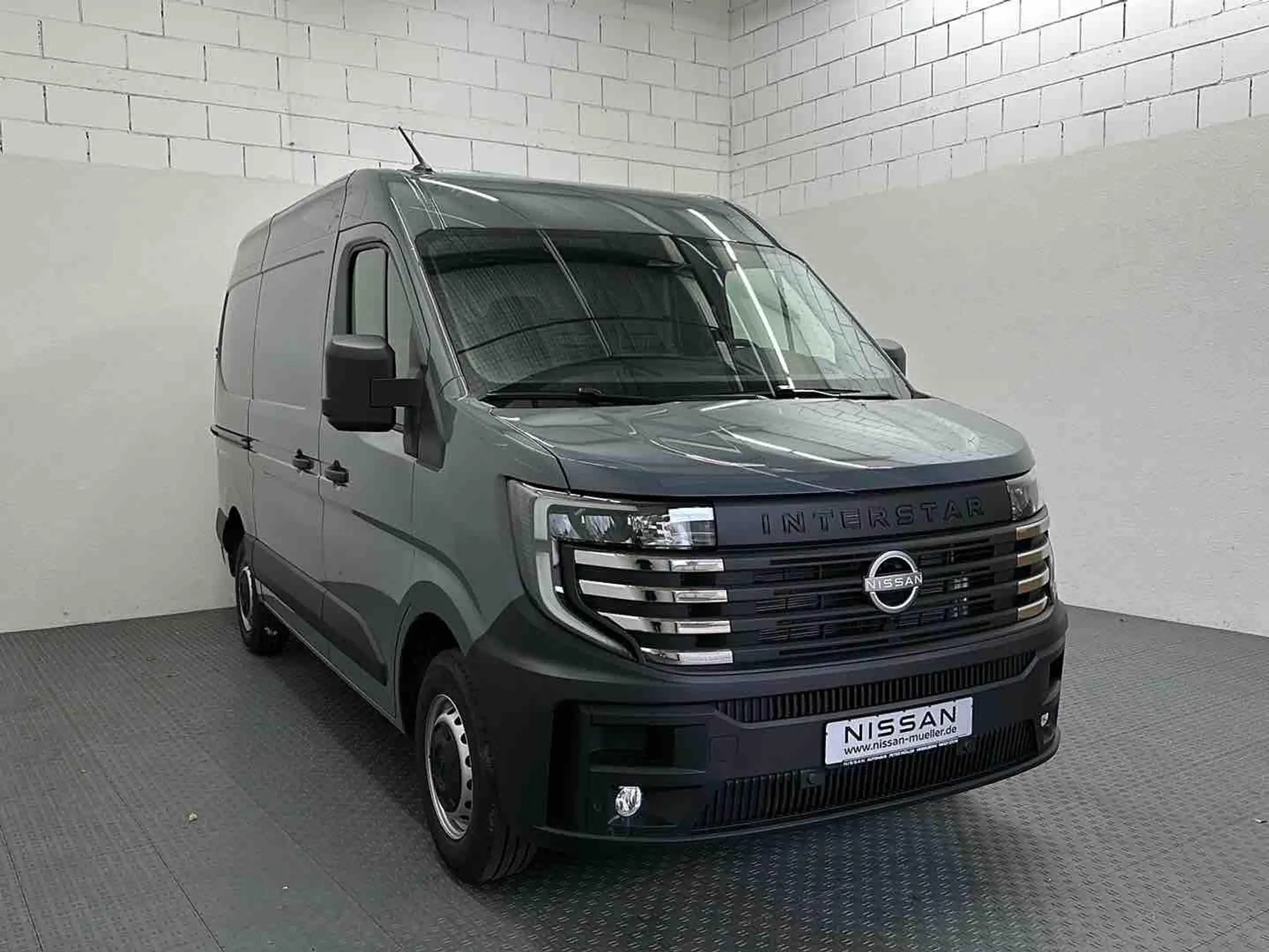 Nissan - Interstar