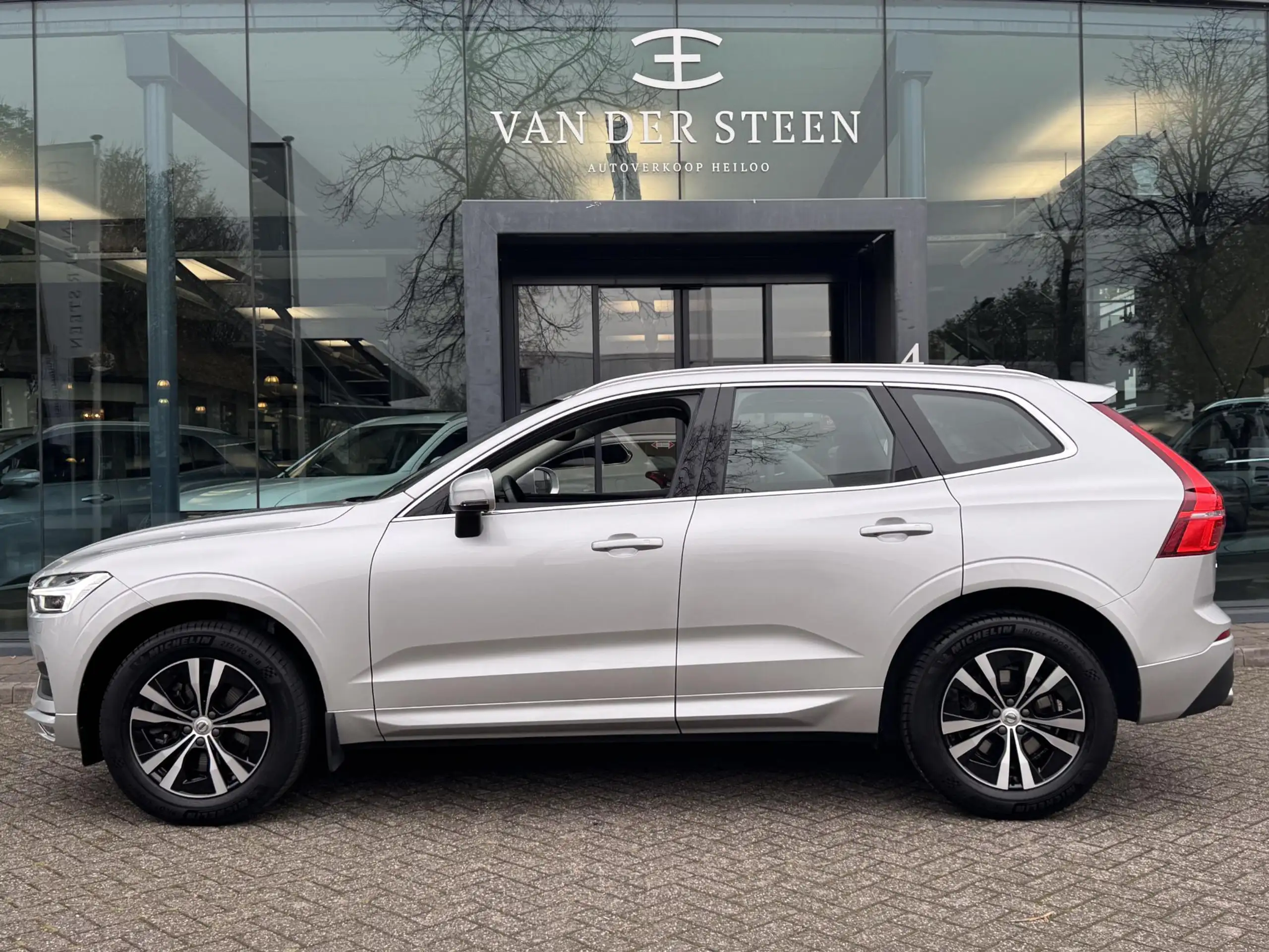 Volvo - XC60