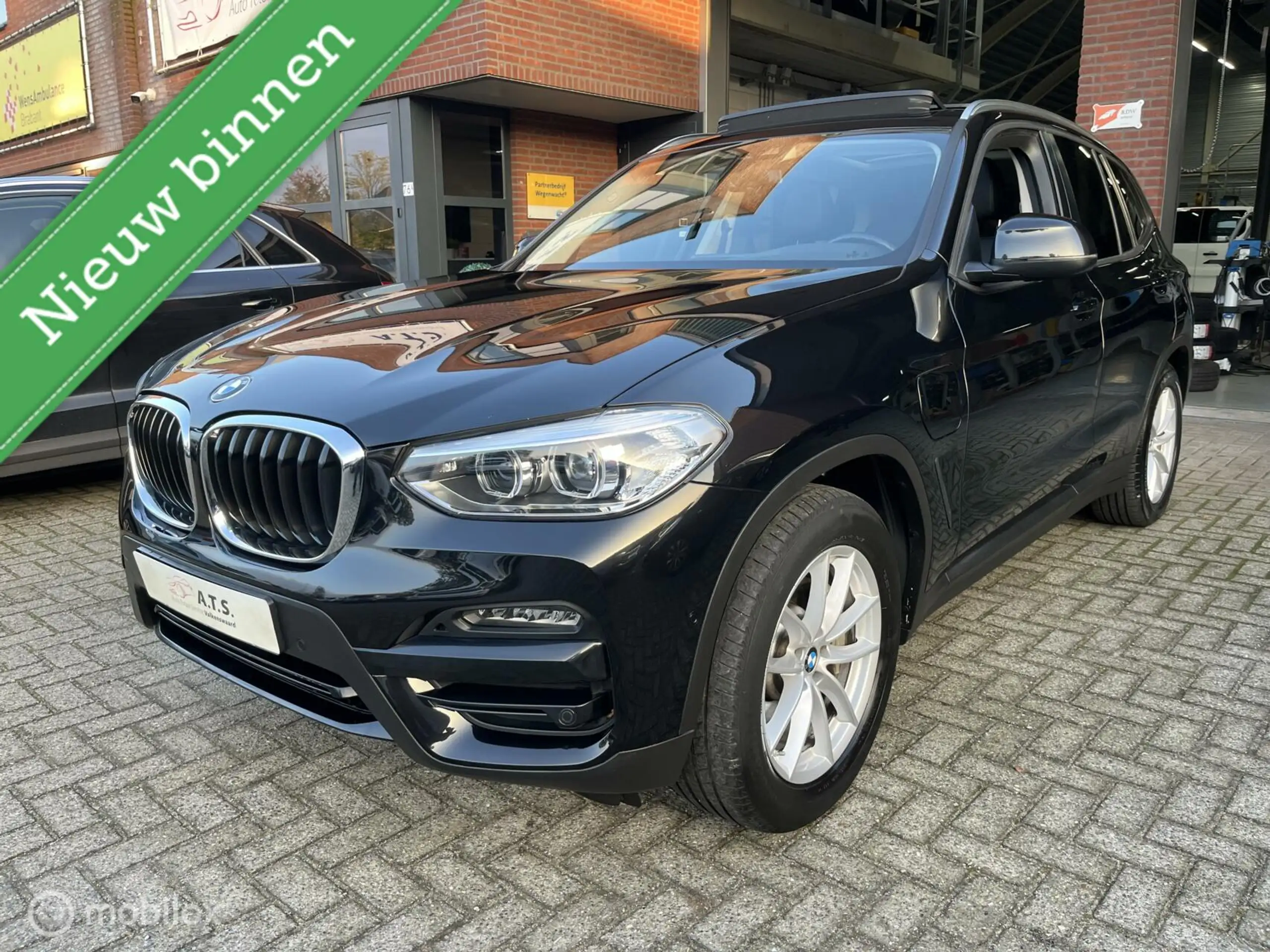 BMW - X3