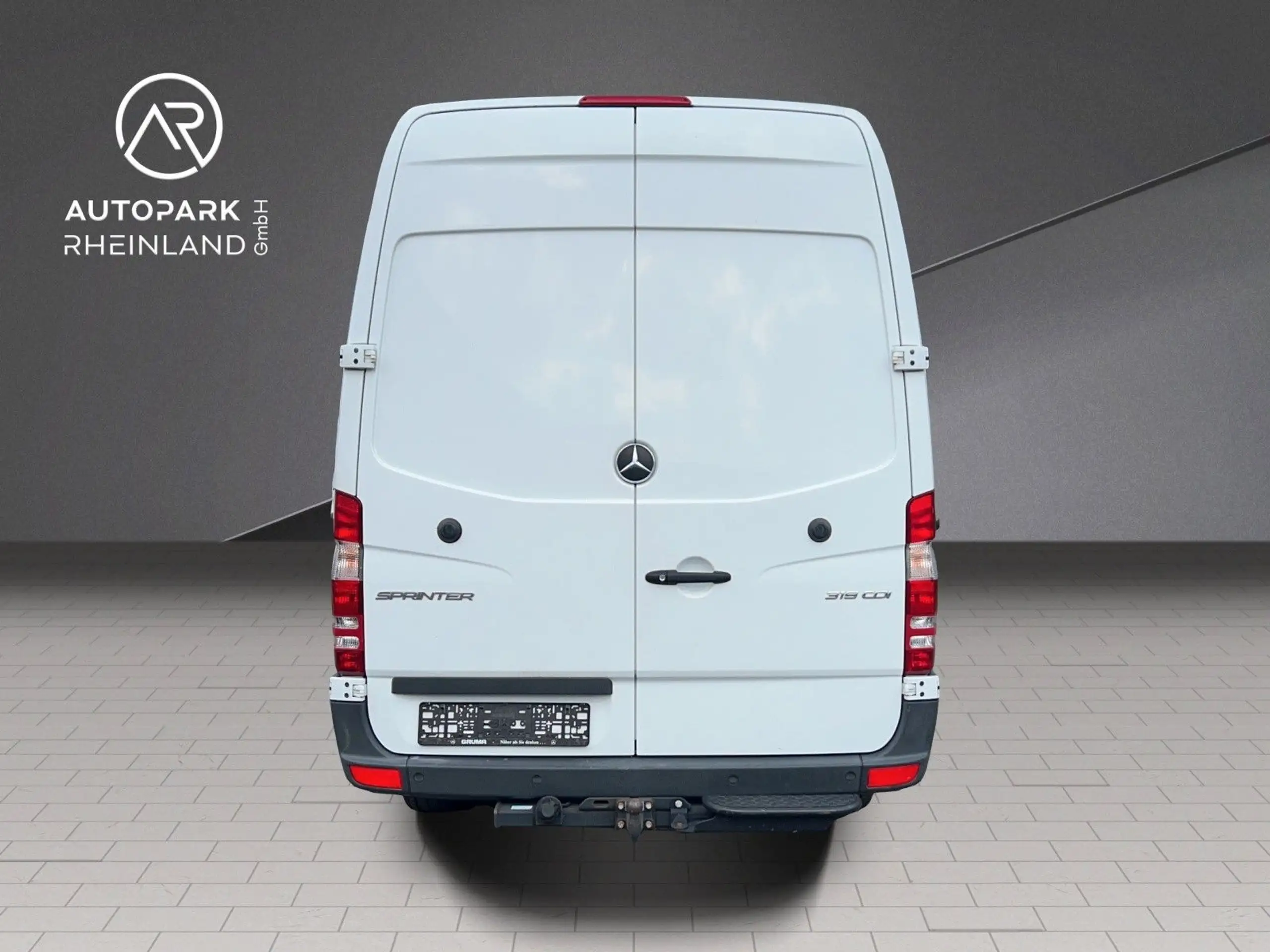 Mercedes-Benz - Sprinter