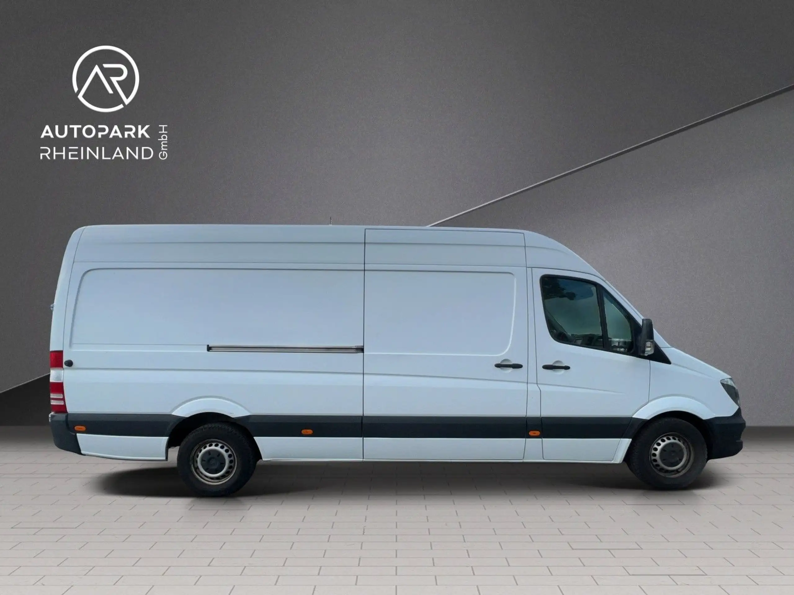 Mercedes-Benz - Sprinter