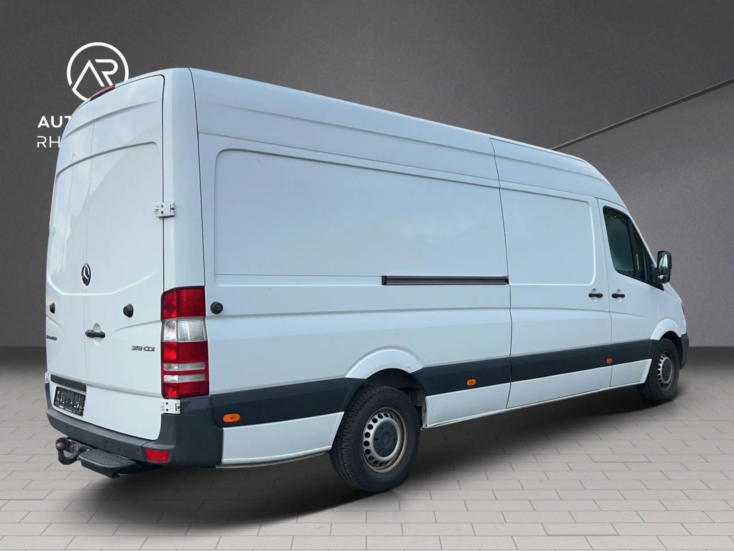 Mercedes-Benz - Sprinter