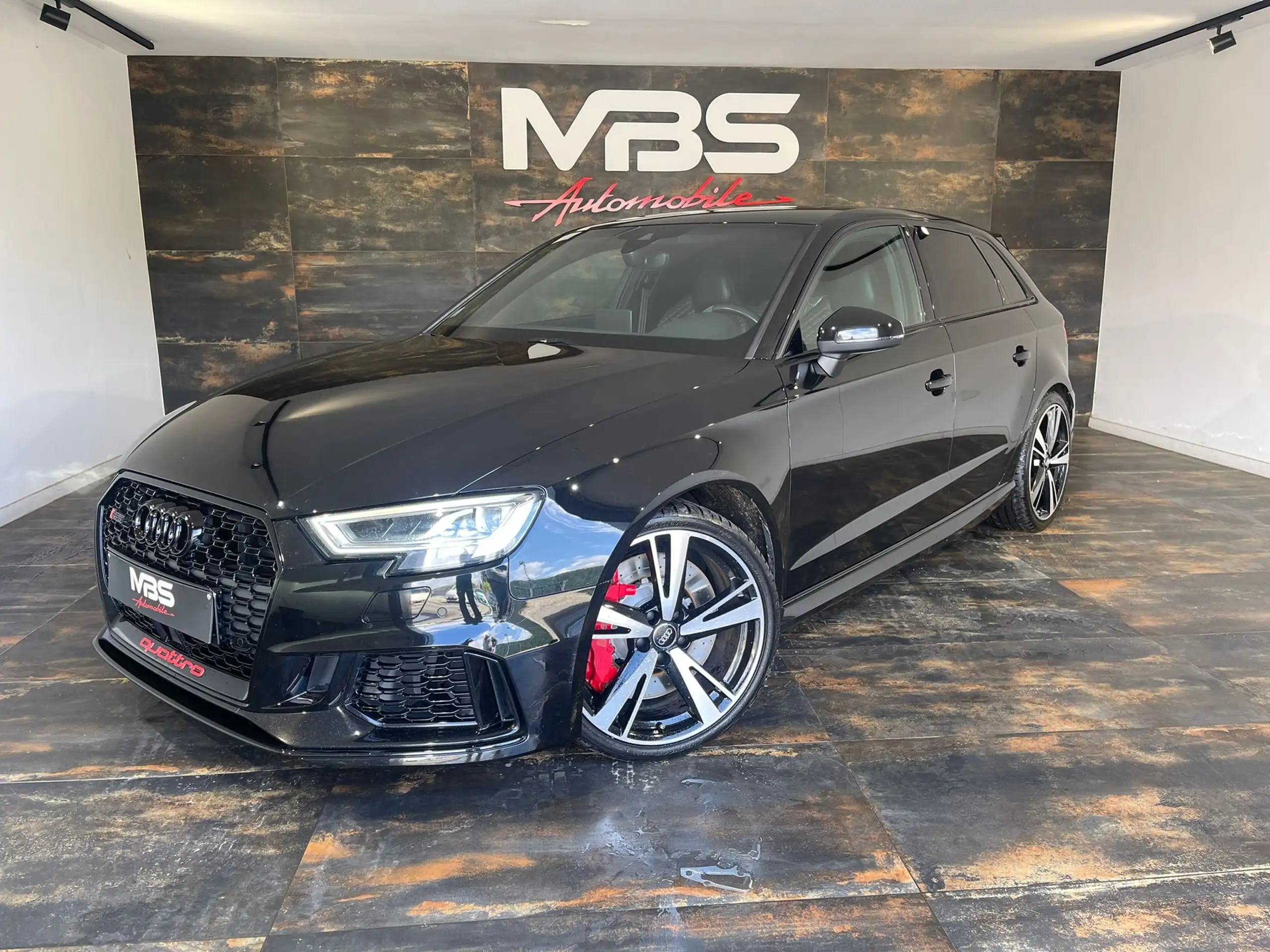 Audi - RS3