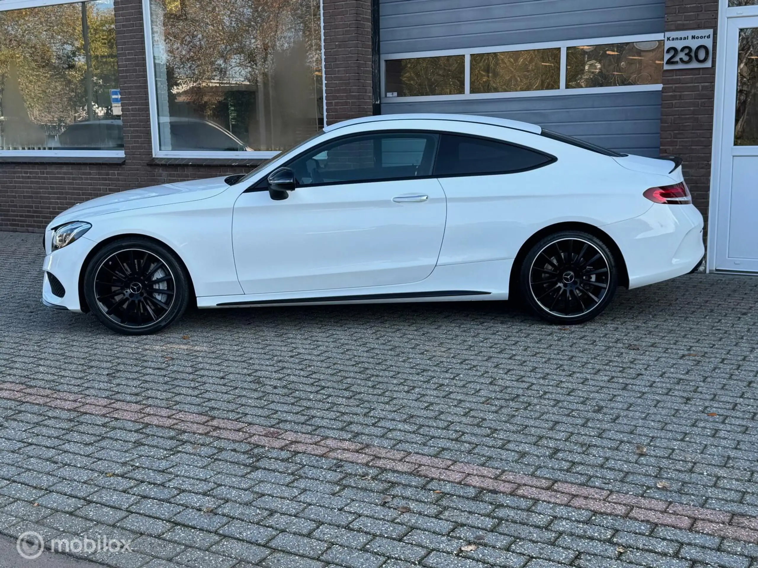 Mercedes-Benz - C 43 AMG