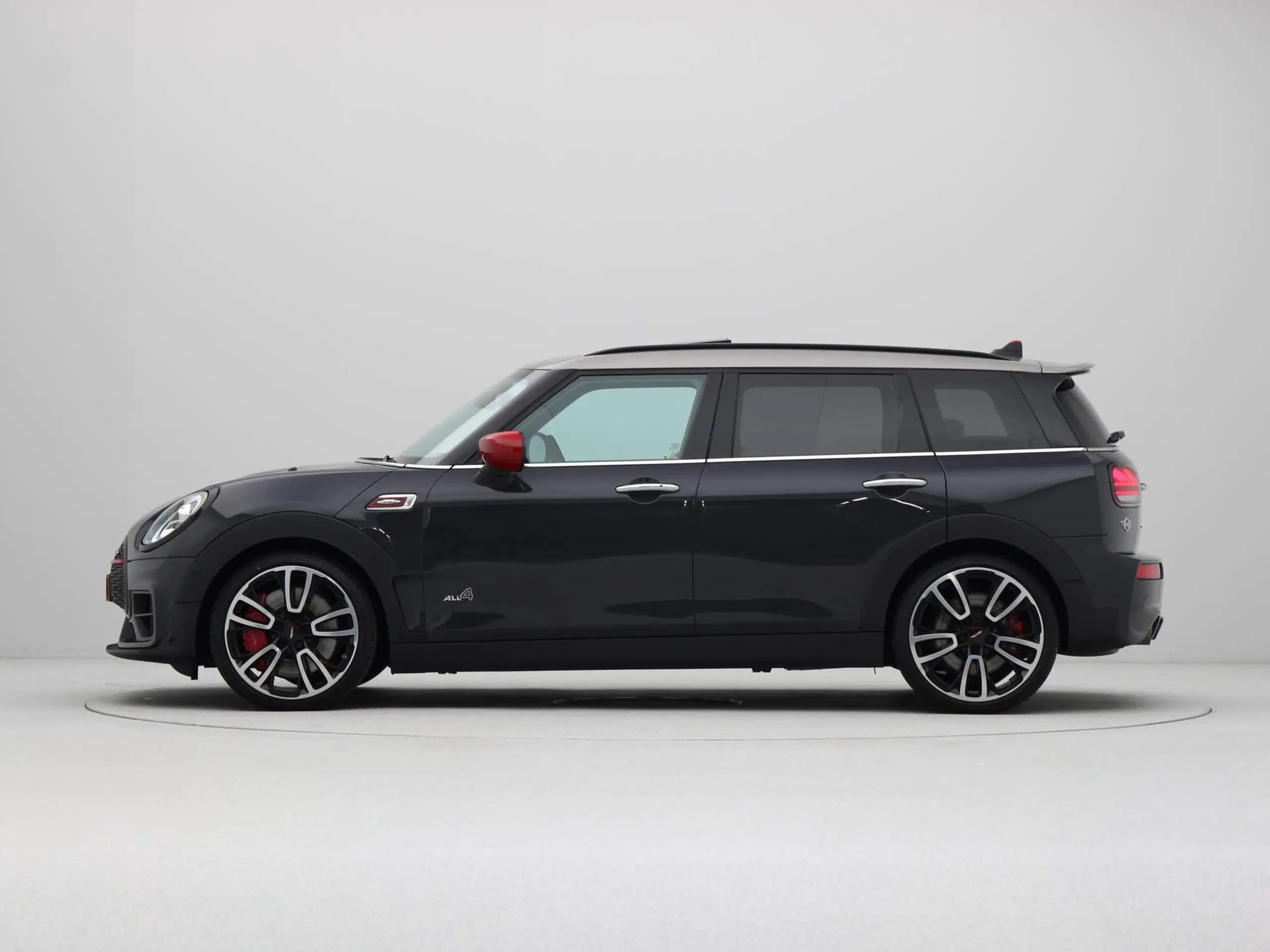 MINI - John Cooper Works Clubman