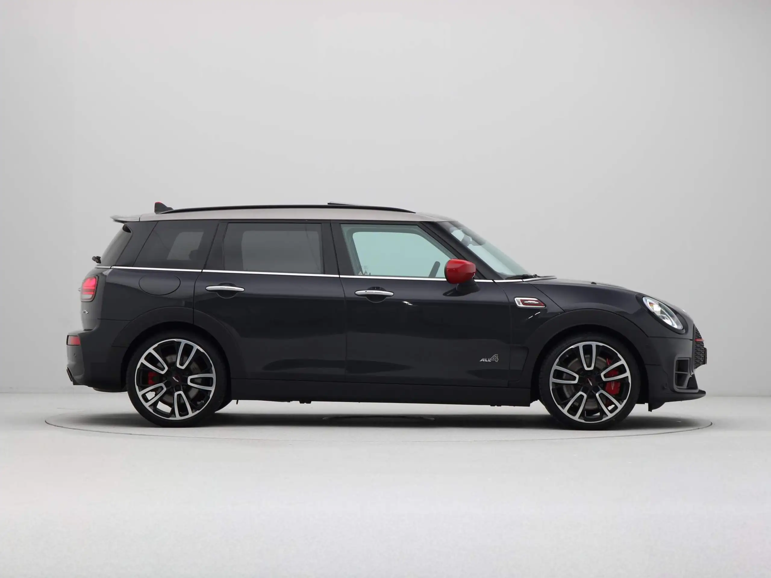 MINI - John Cooper Works Clubman