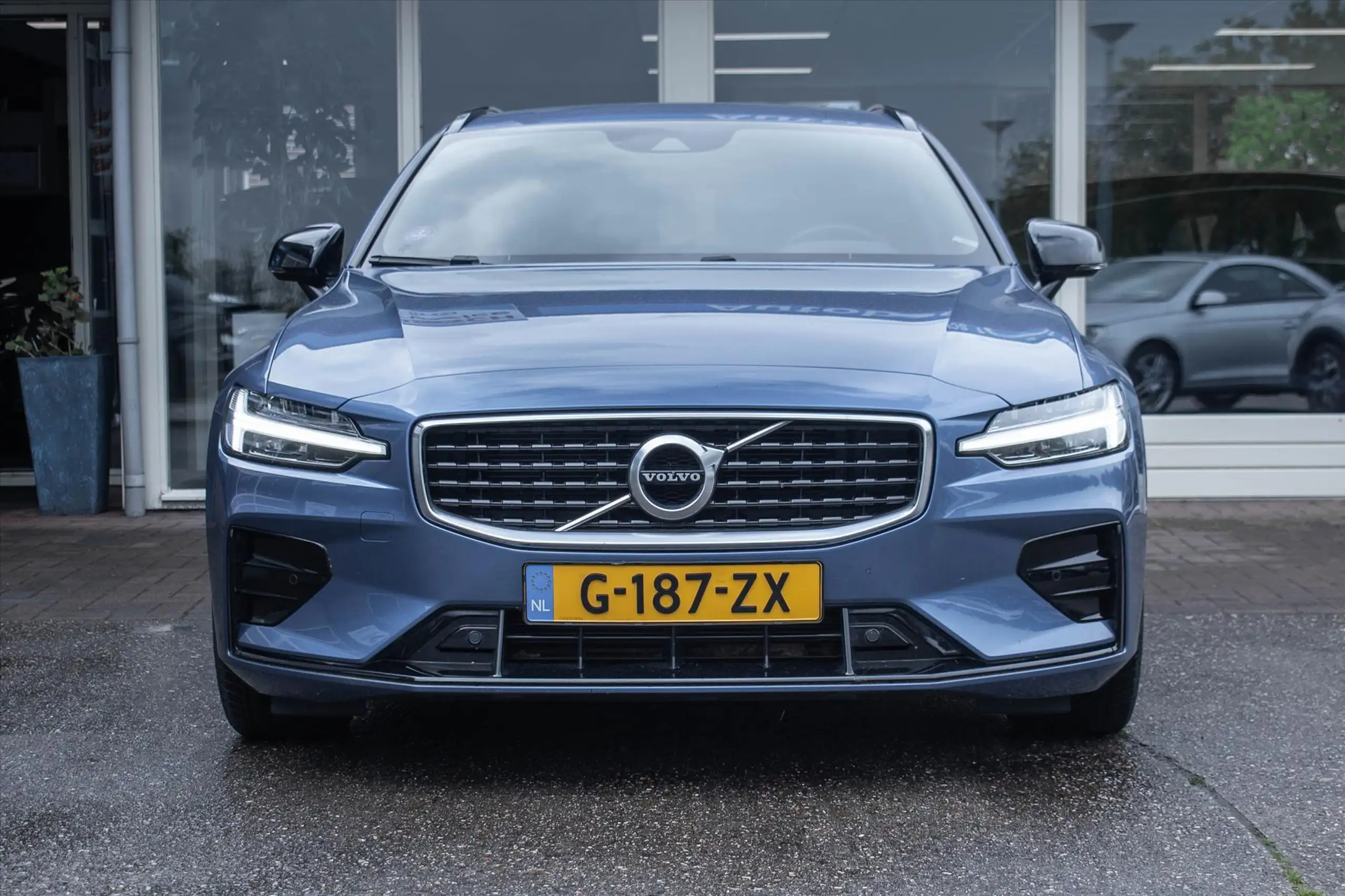 Volvo - V60