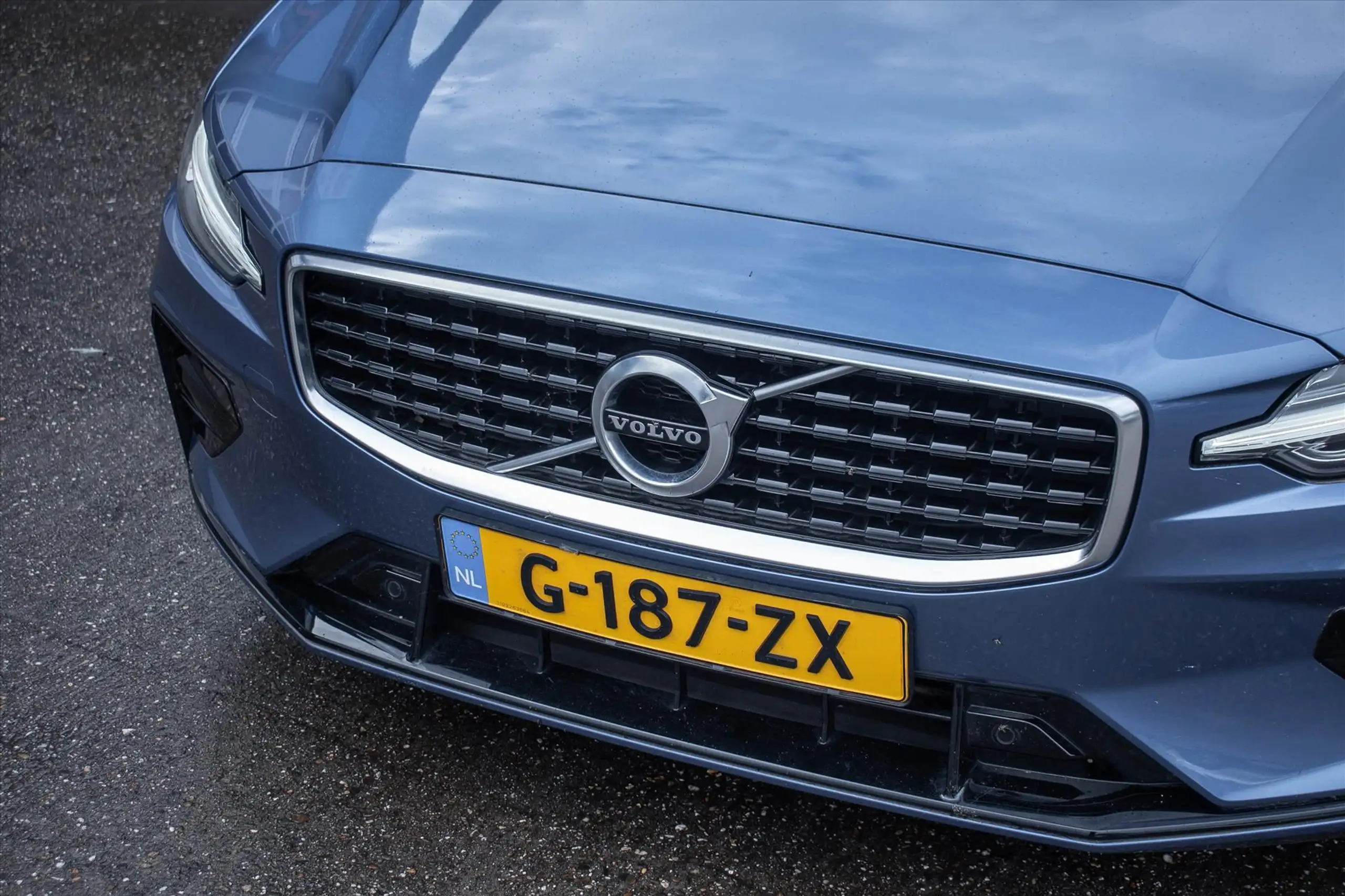 Volvo - V60