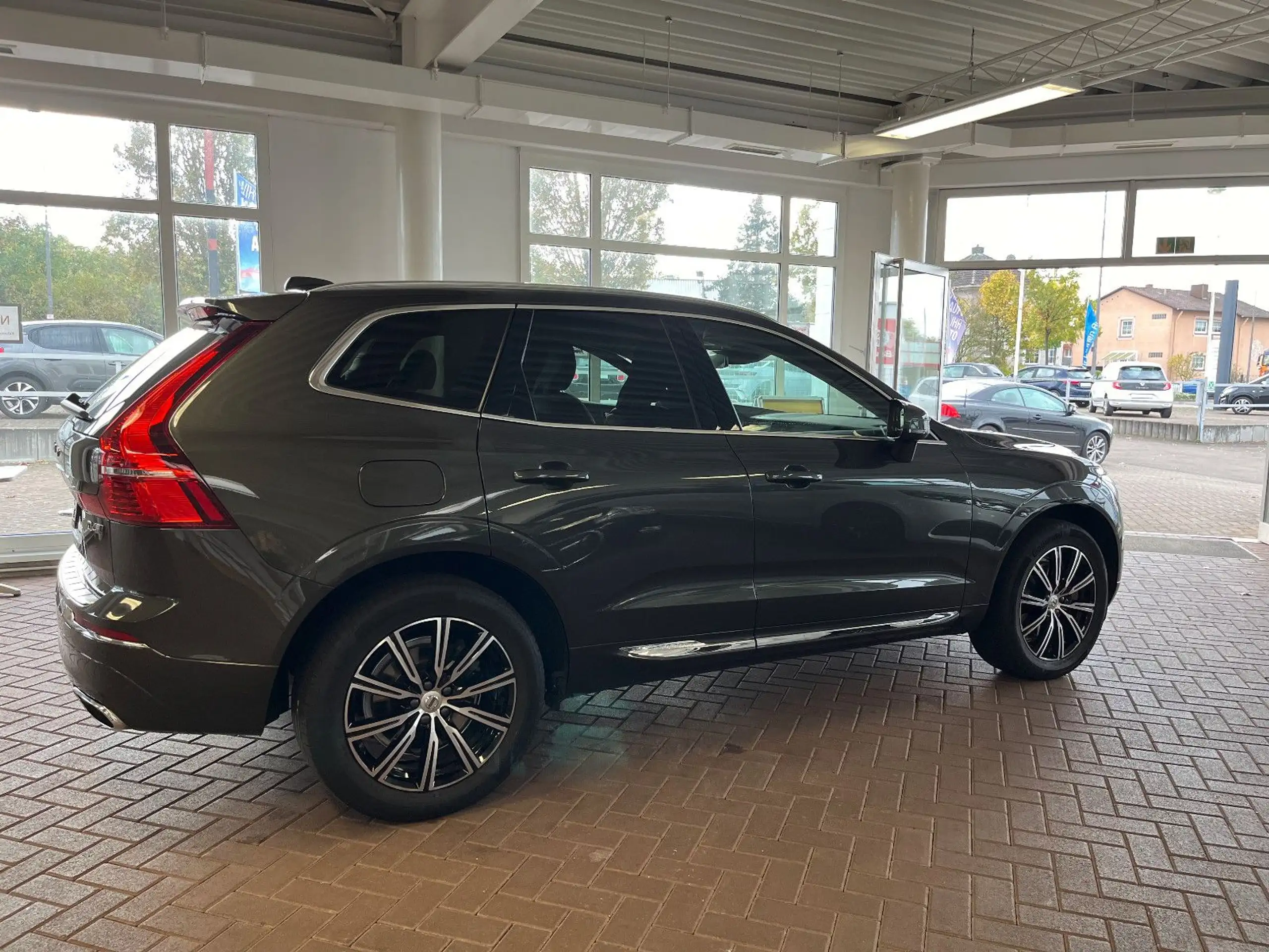 Volvo - XC60