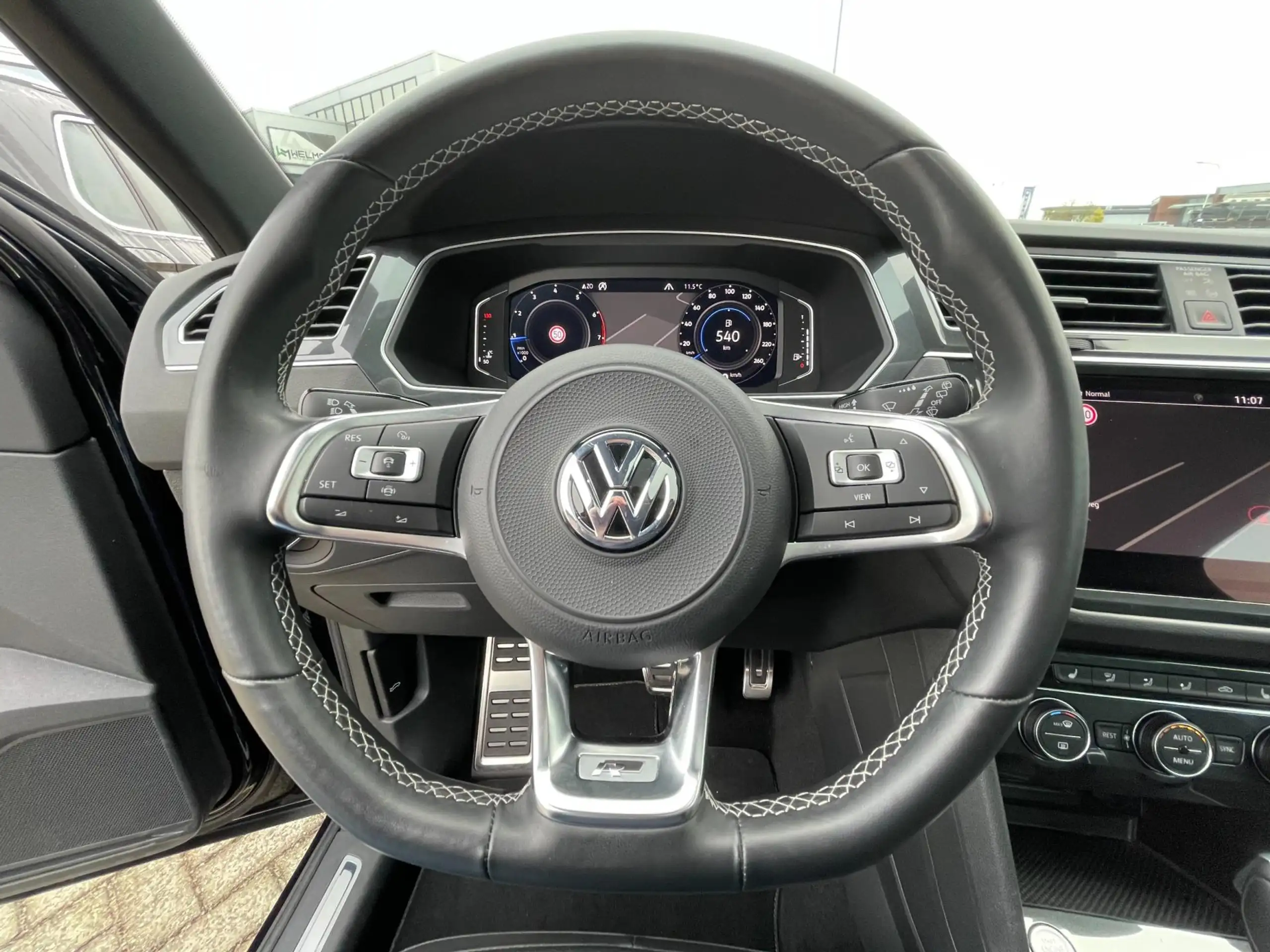 Volkswagen - Tiguan