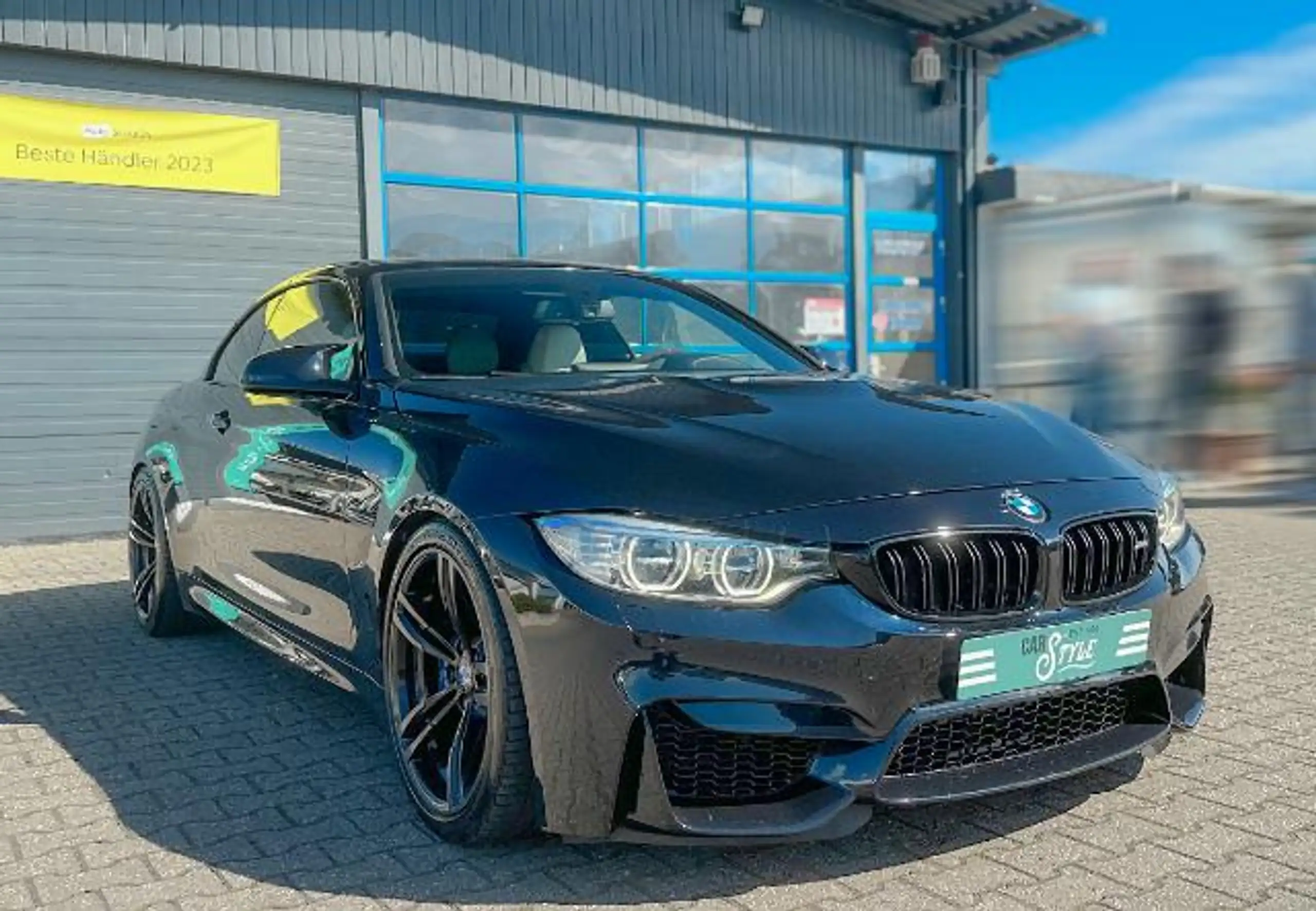 BMW - M4