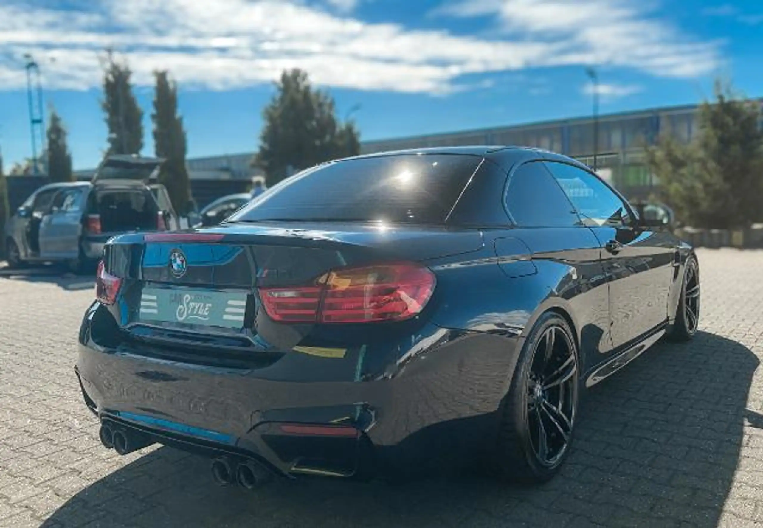 BMW - M4