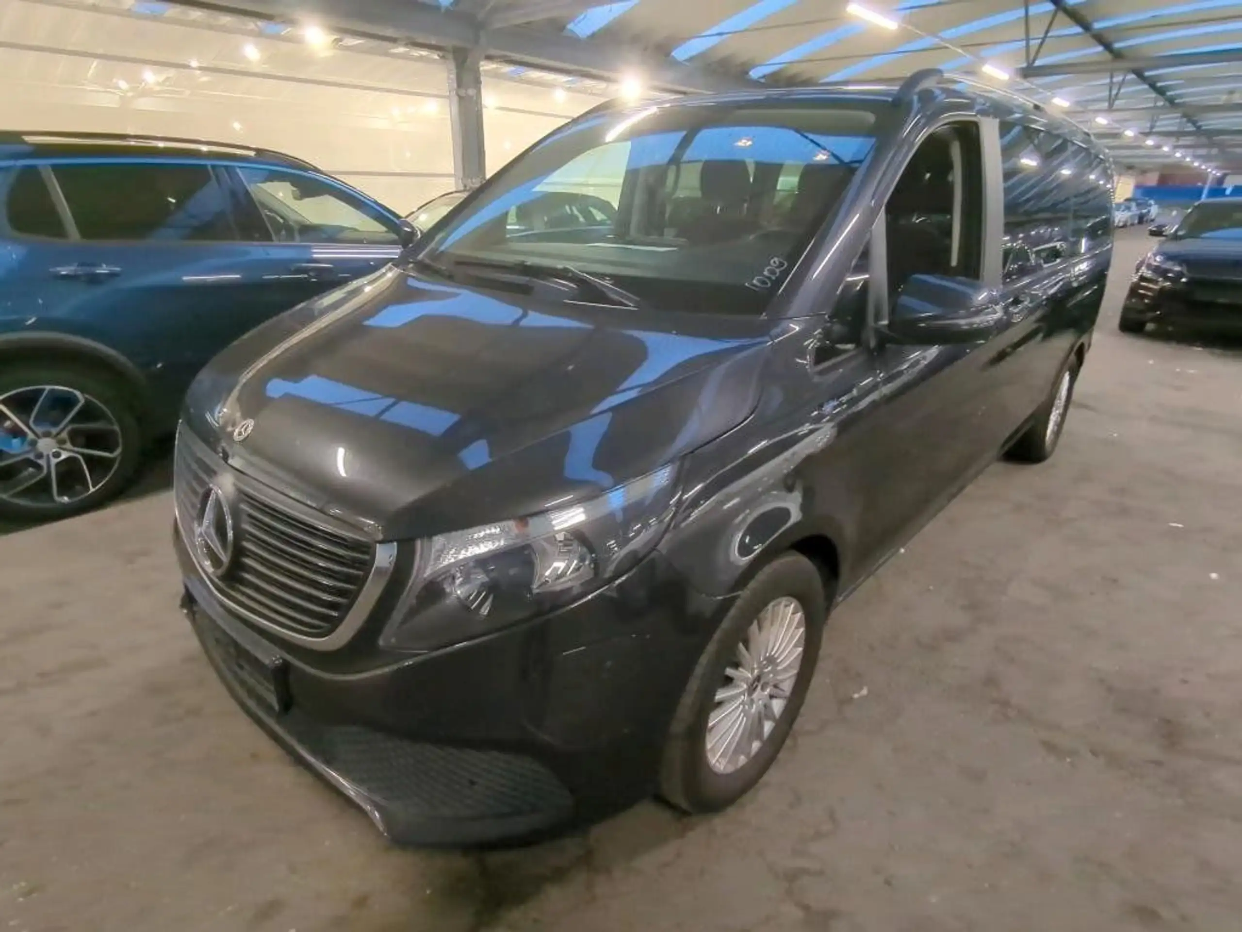 Mercedes-Benz EQV 300 2021