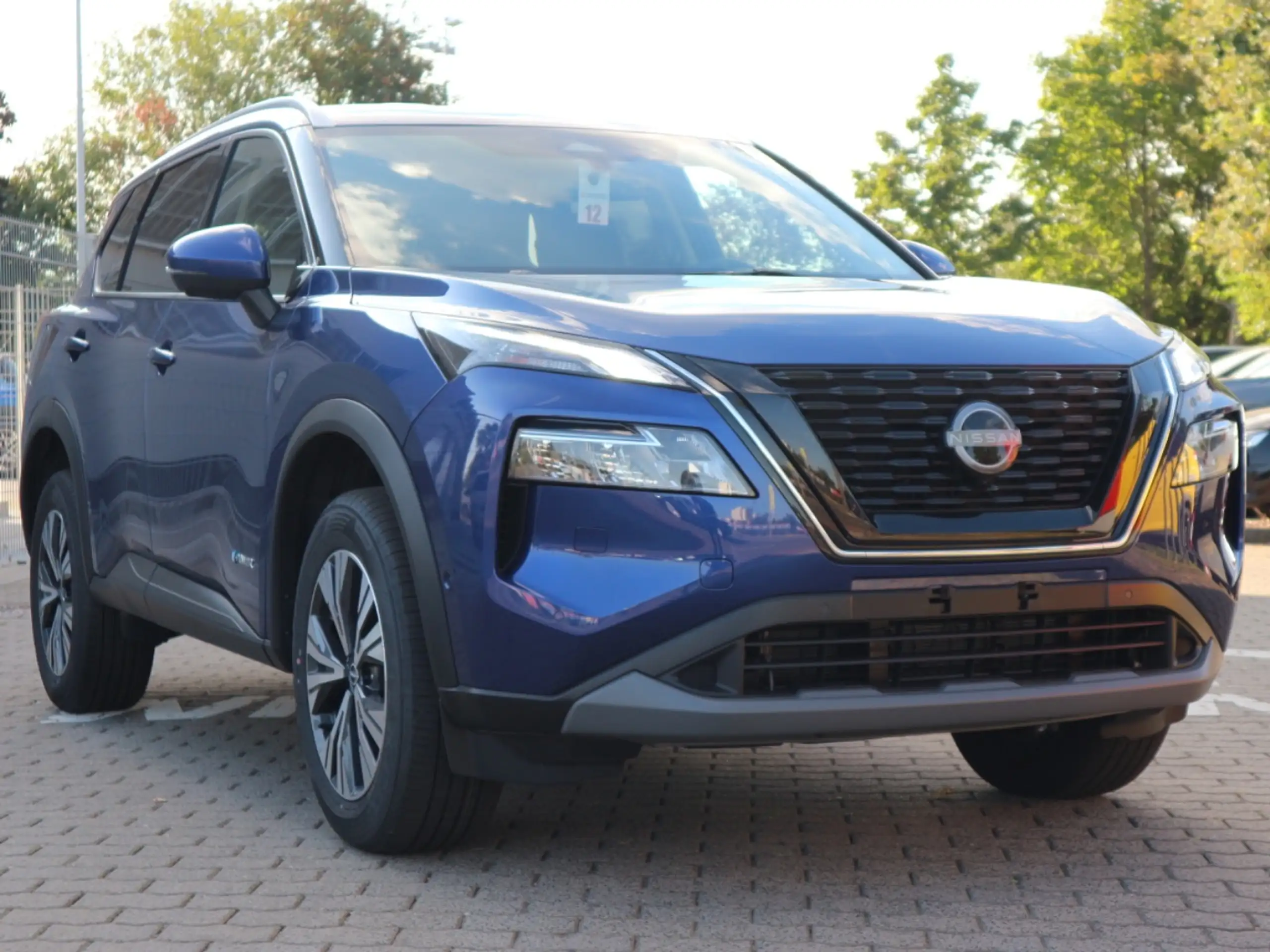 Nissan - X-Trail