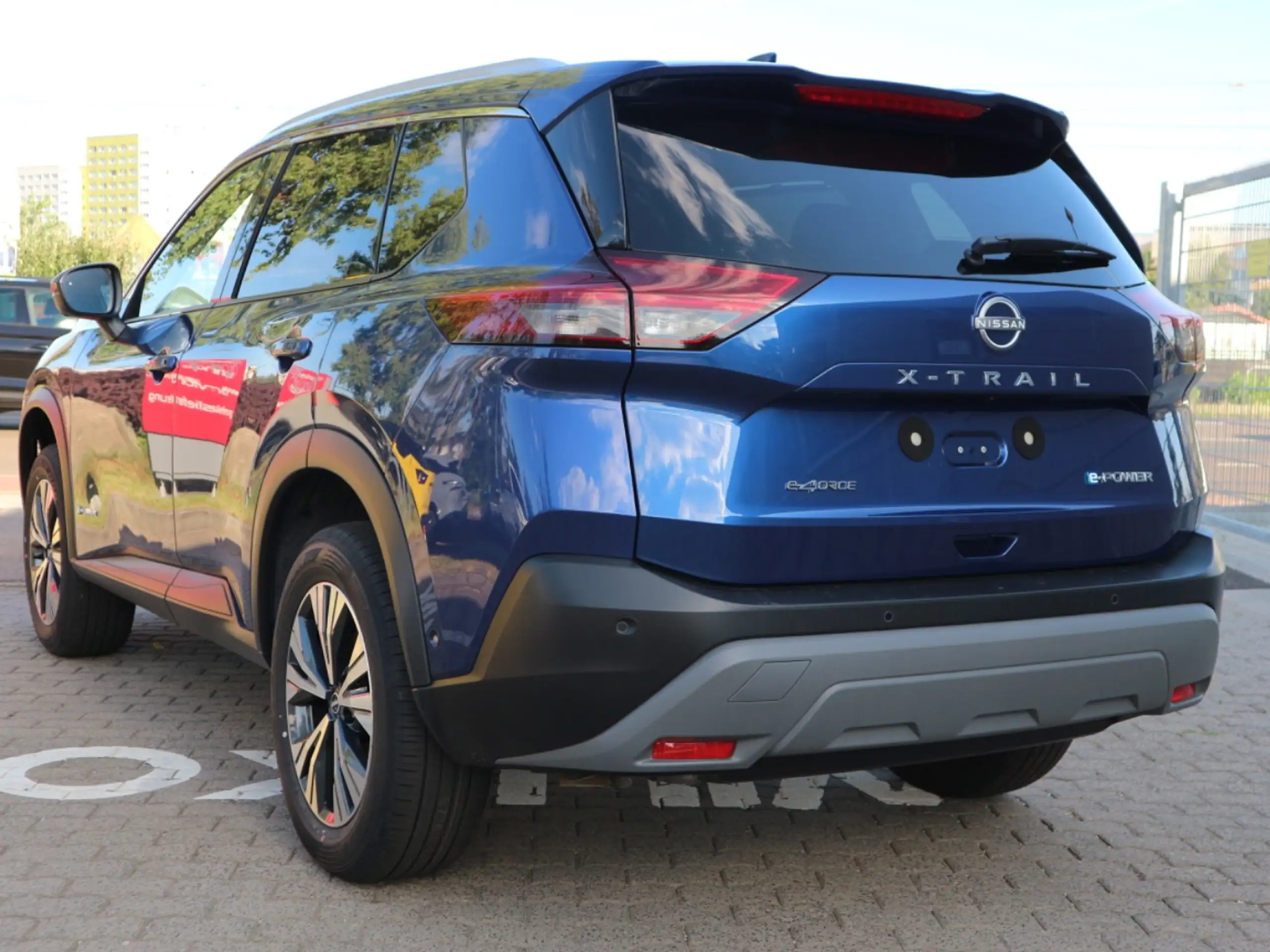 Nissan - X-Trail