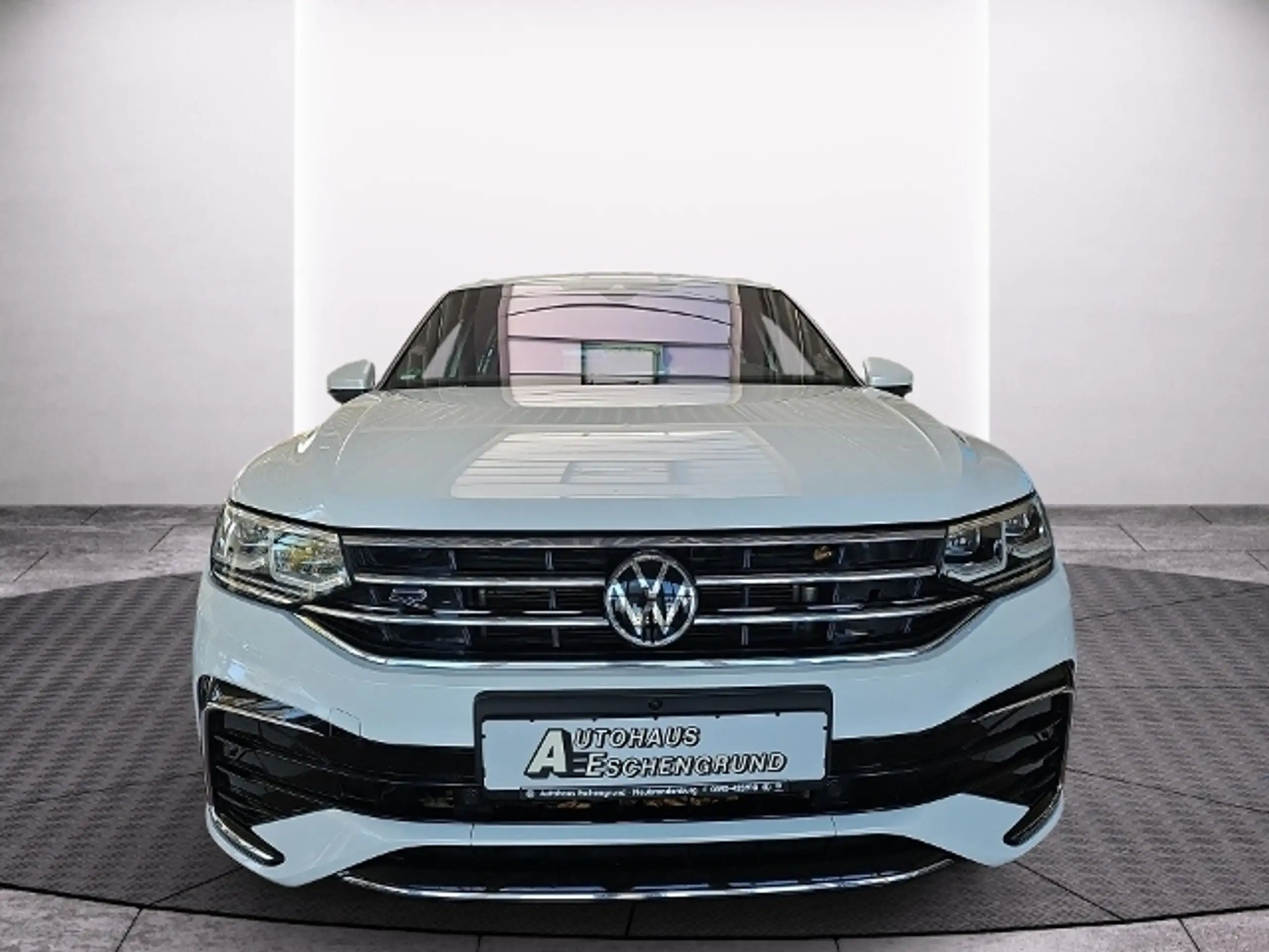 Volkswagen - Tiguan