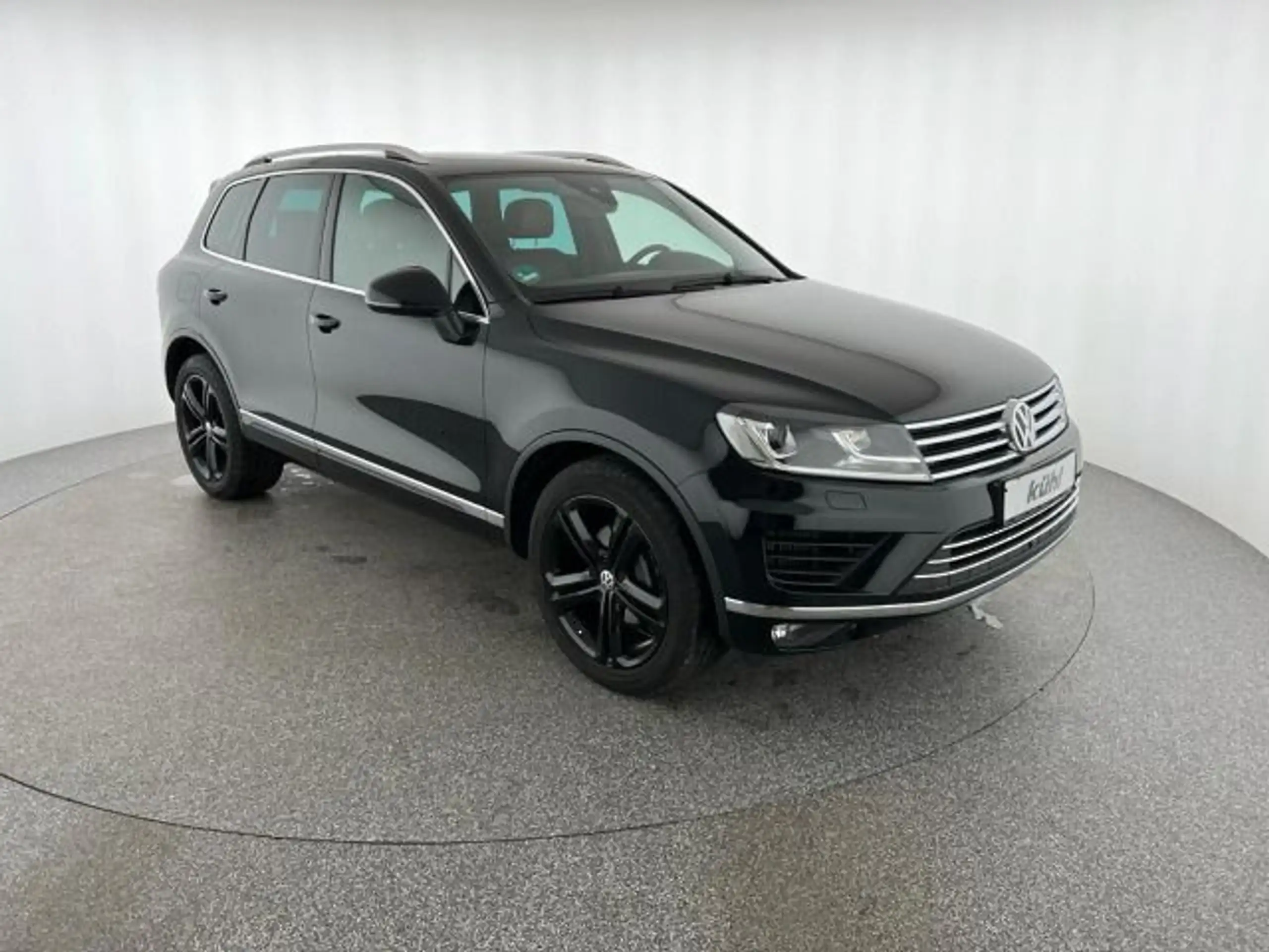 Volkswagen - Touareg